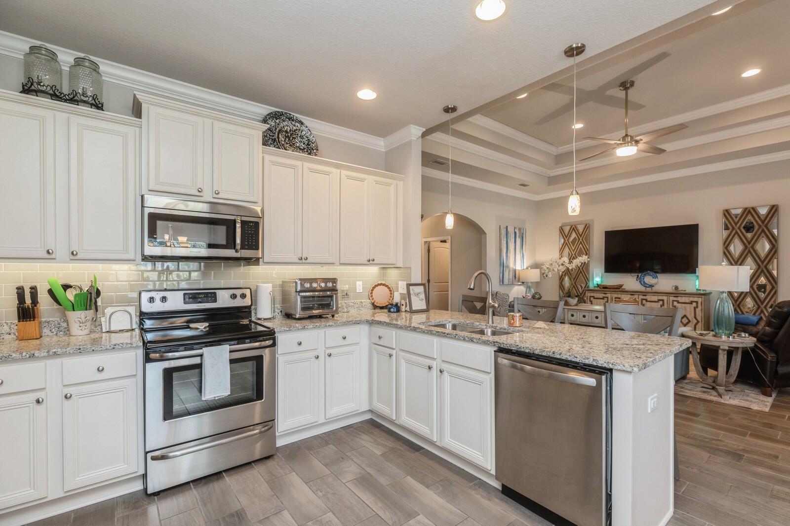 HAMMOCK BAY - Residential