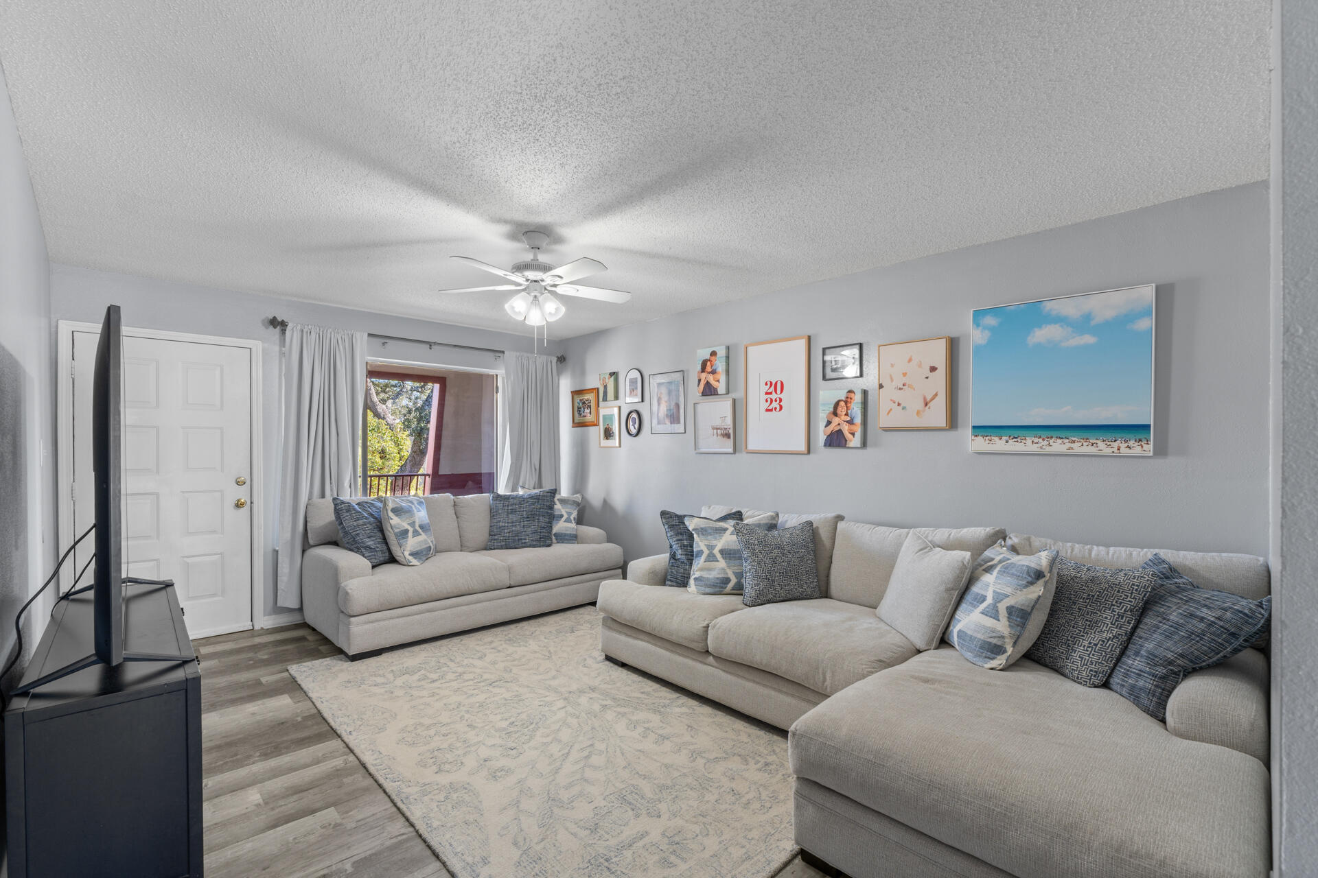 PIER ONE CONDO - Residential