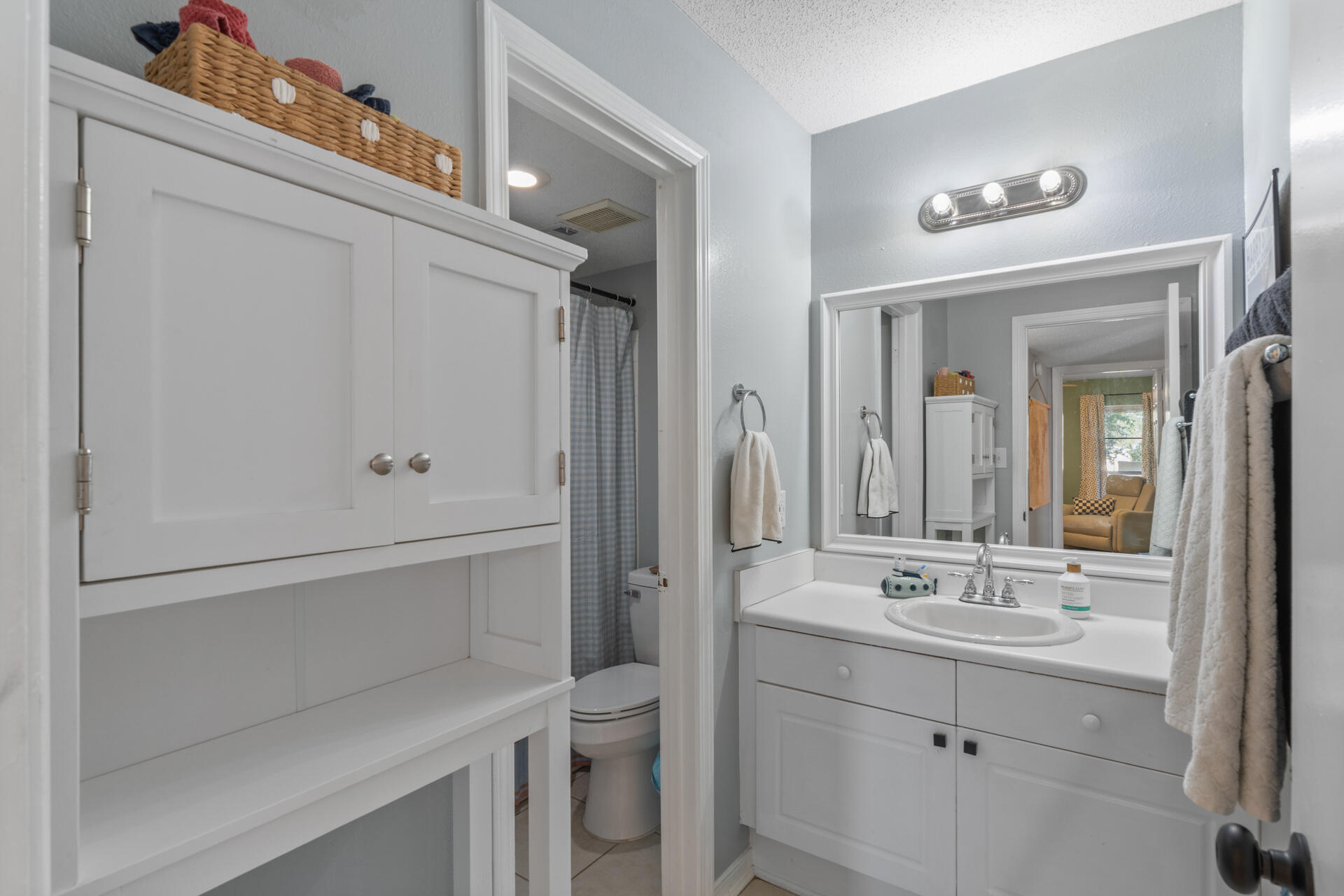 PIER ONE CONDO - Residential