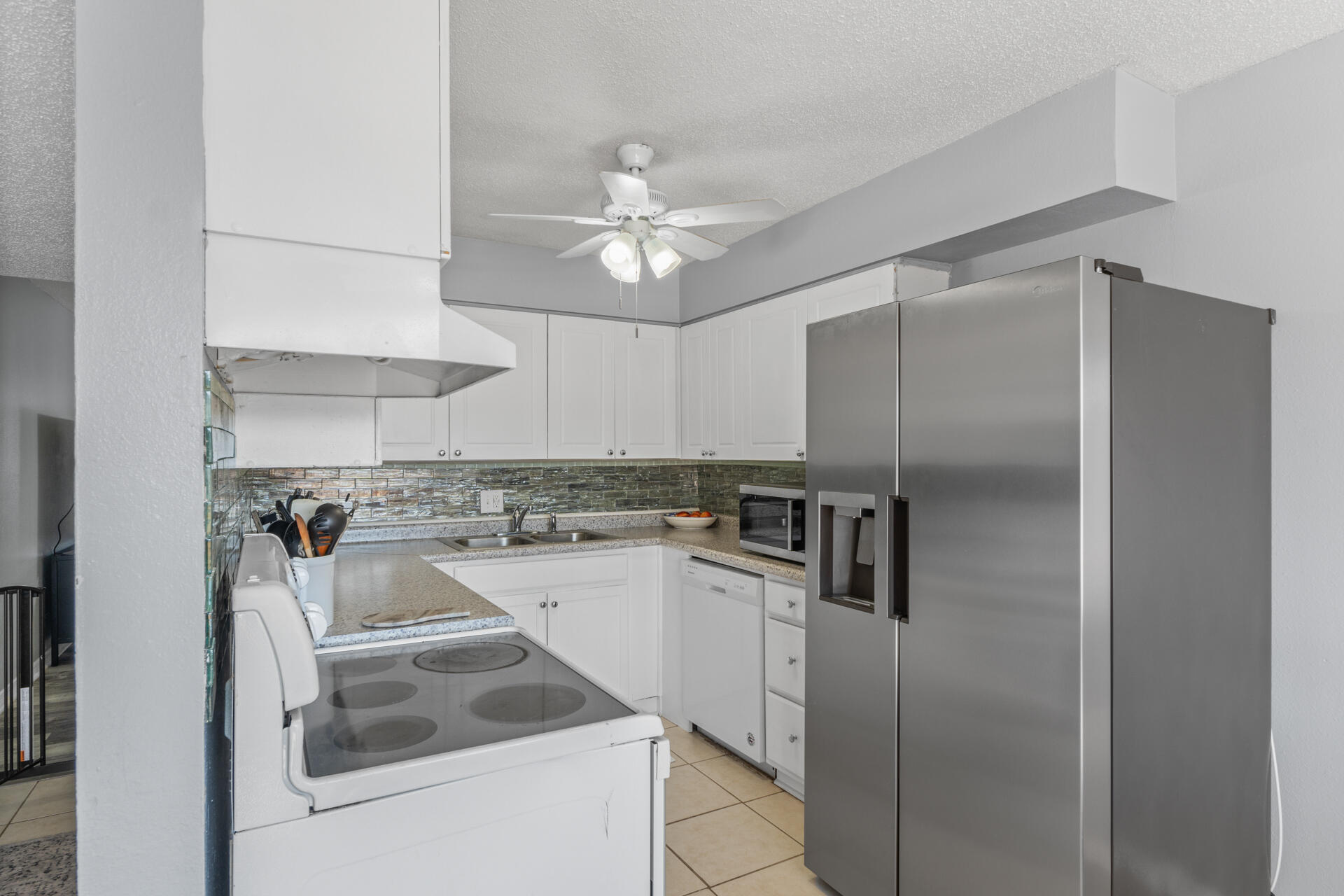 PIER ONE CONDO - Residential