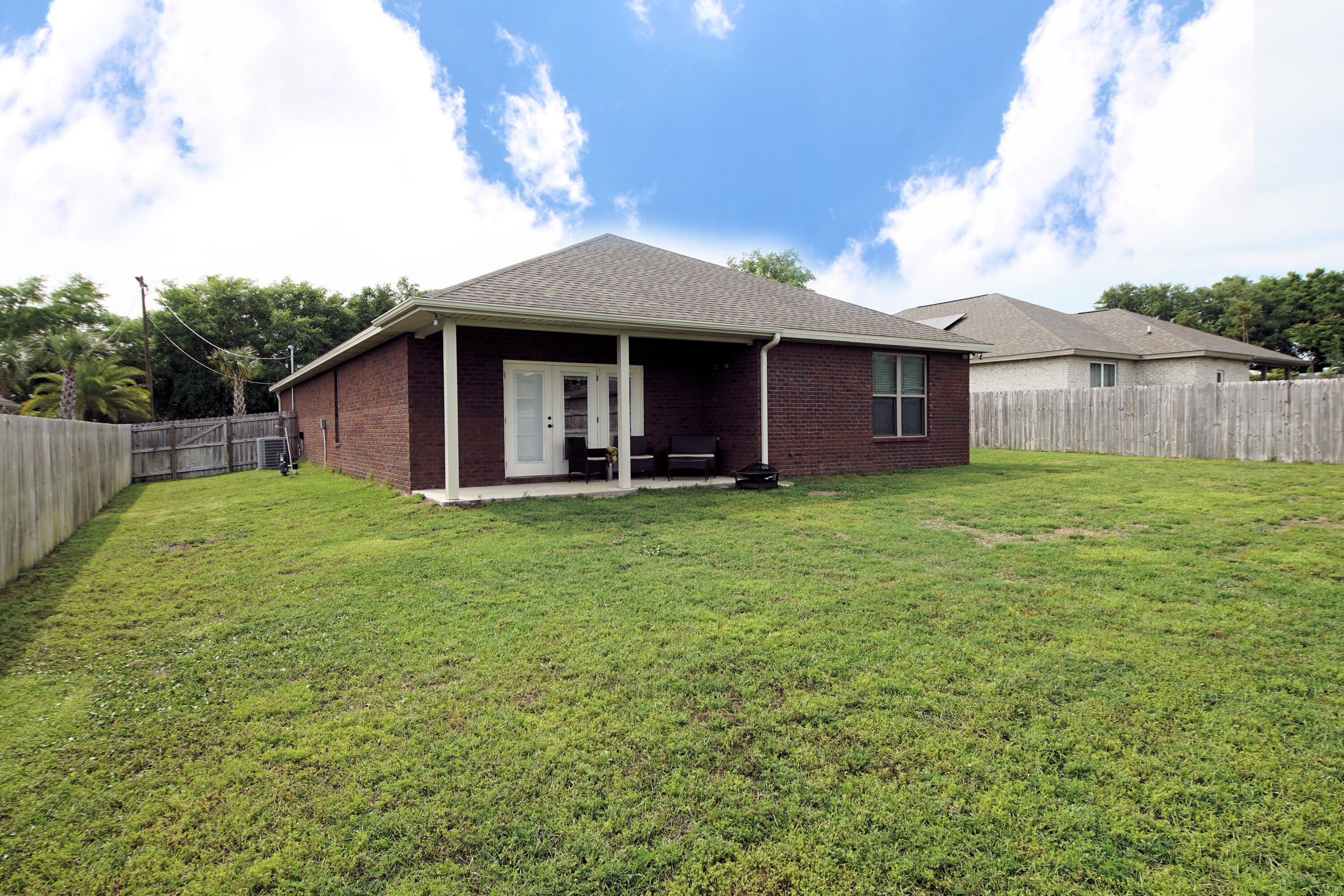 SCHOOLVIEW - Residential