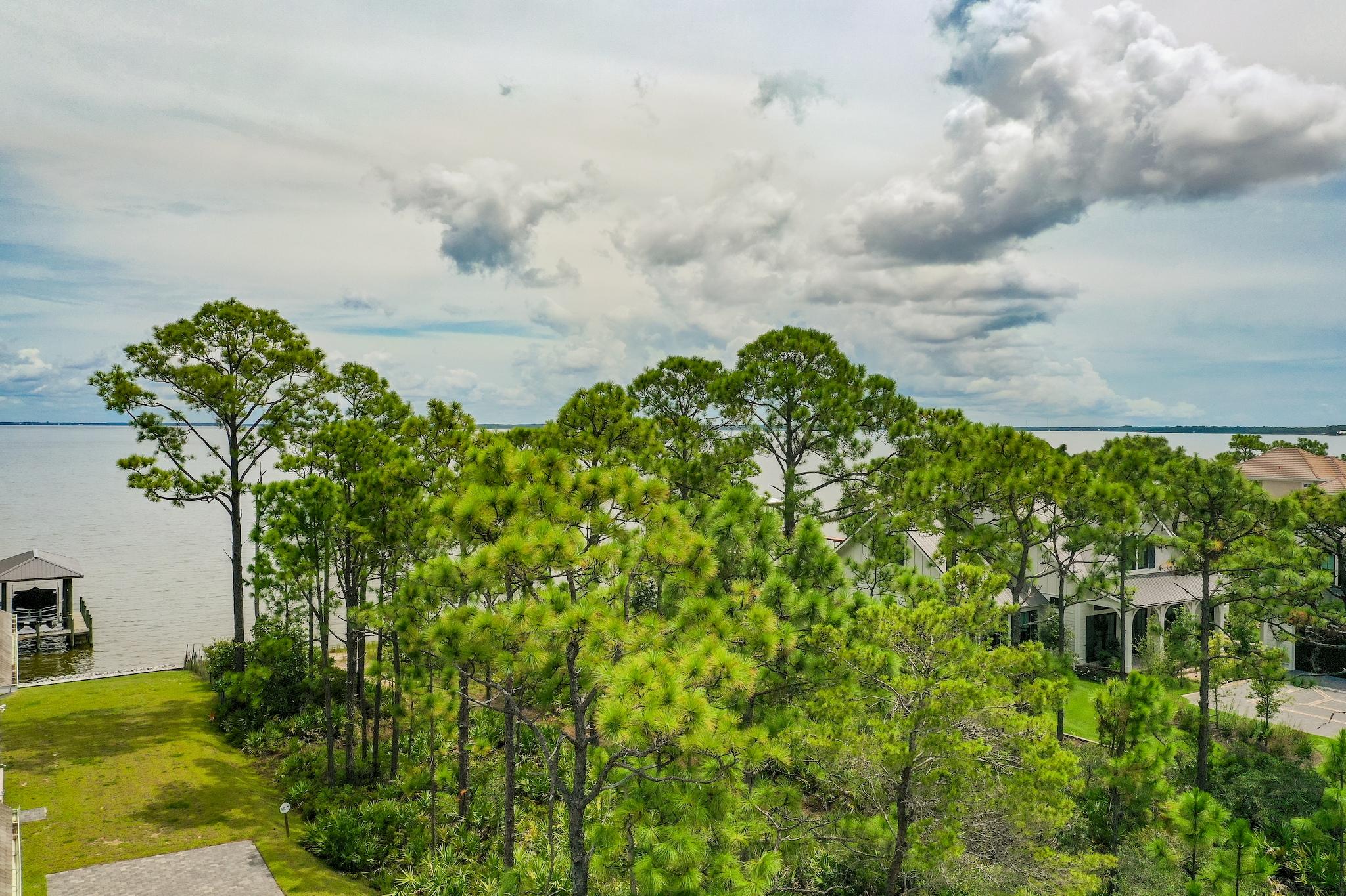 DRIFTWOOD ESTATES - Land