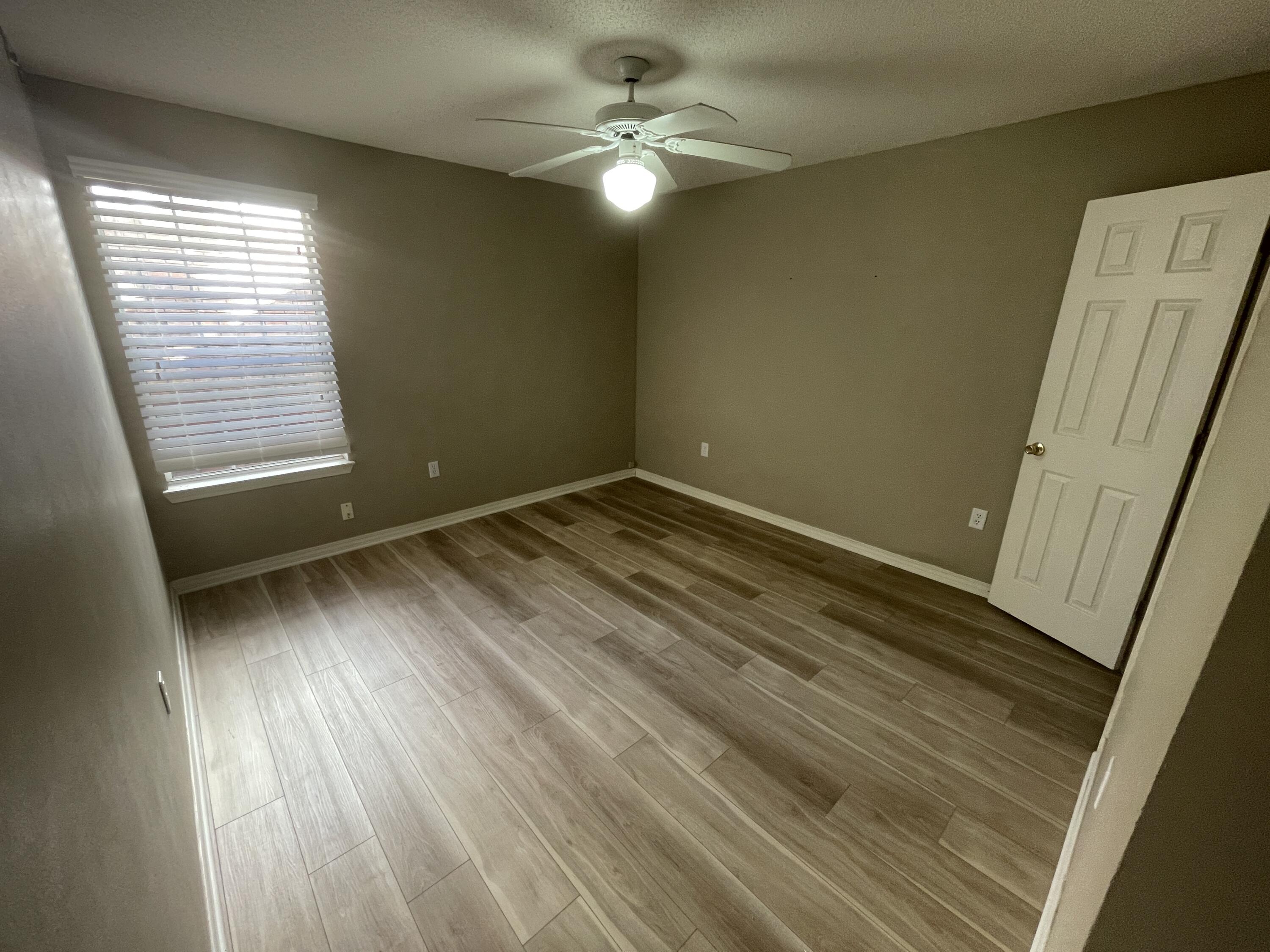 SHALIMAR COMMONS - Residential Lease