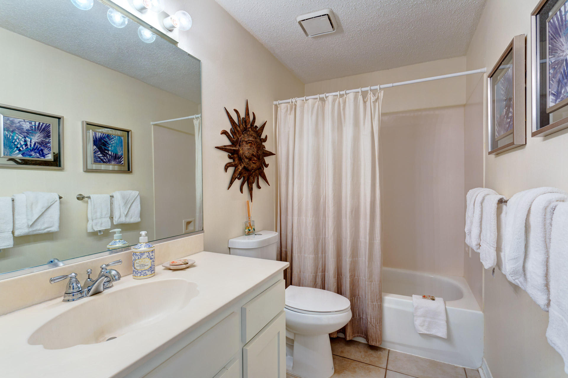 Silver Dunes Condominium Unit #7 - Residential