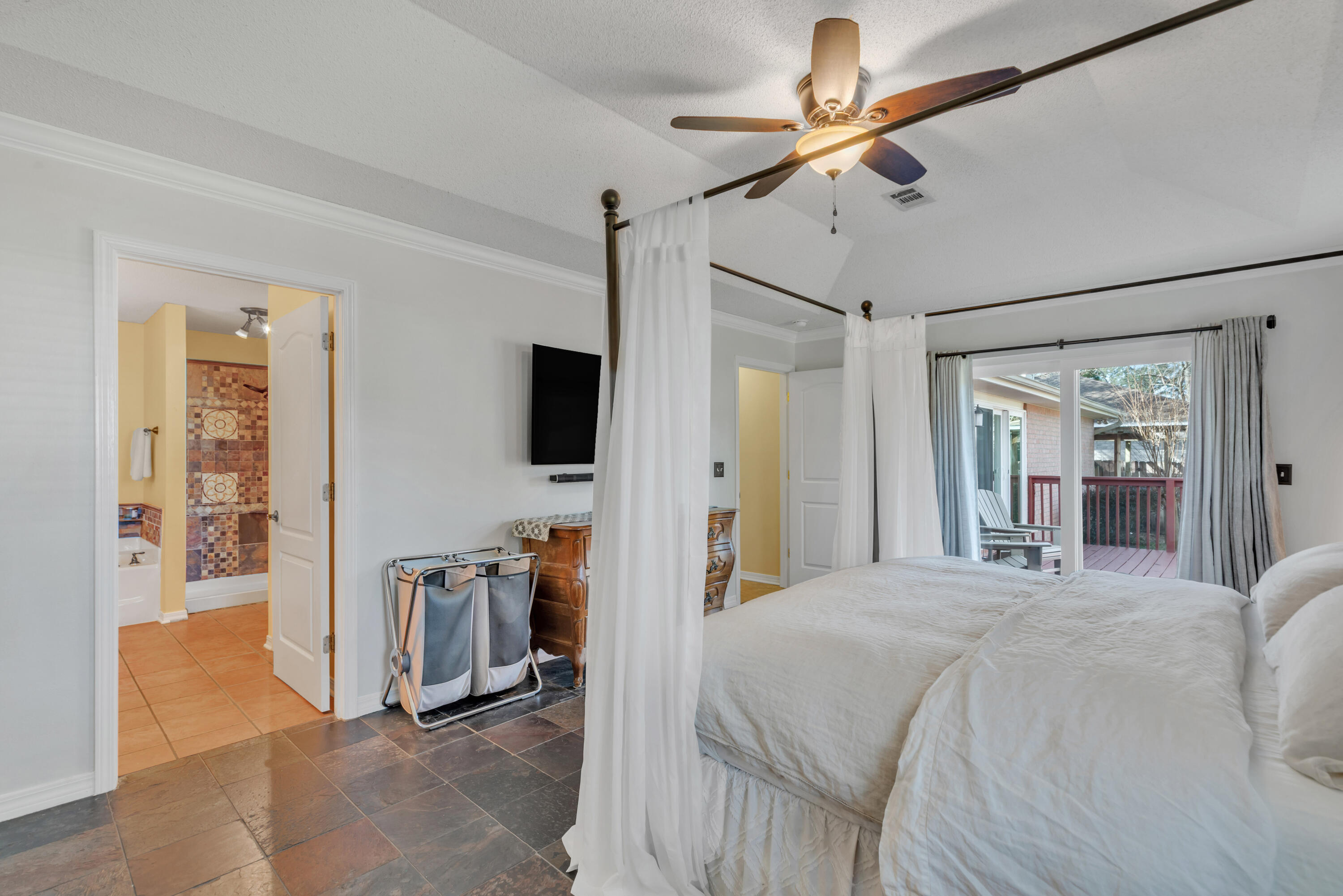 VILLA DANIELLE - Residential