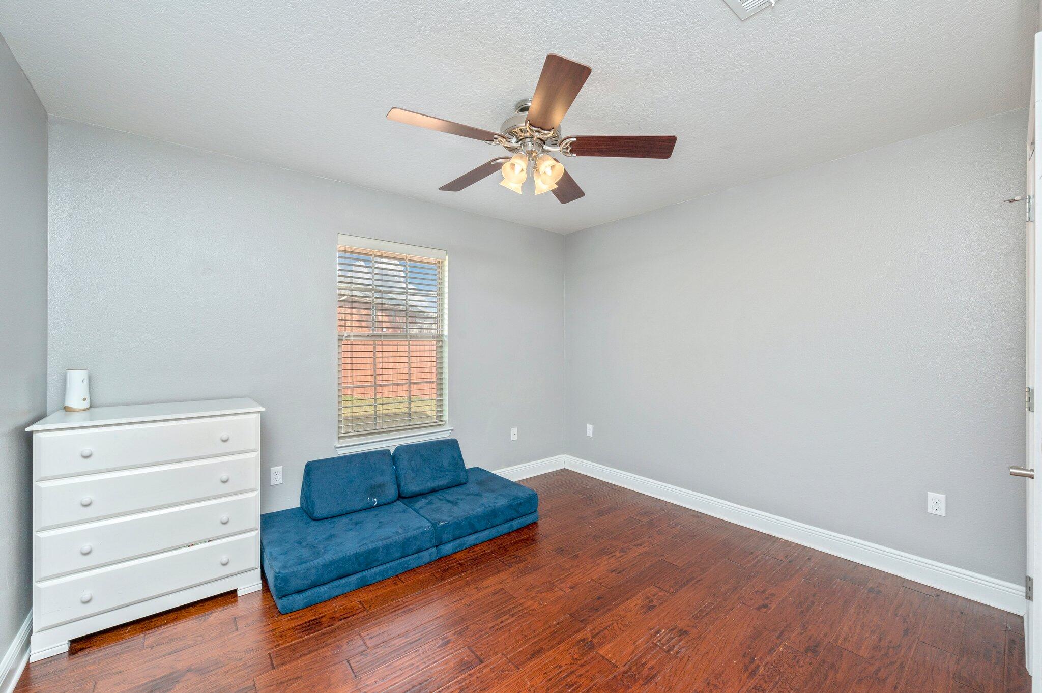 ALICIA PLACE - Residential