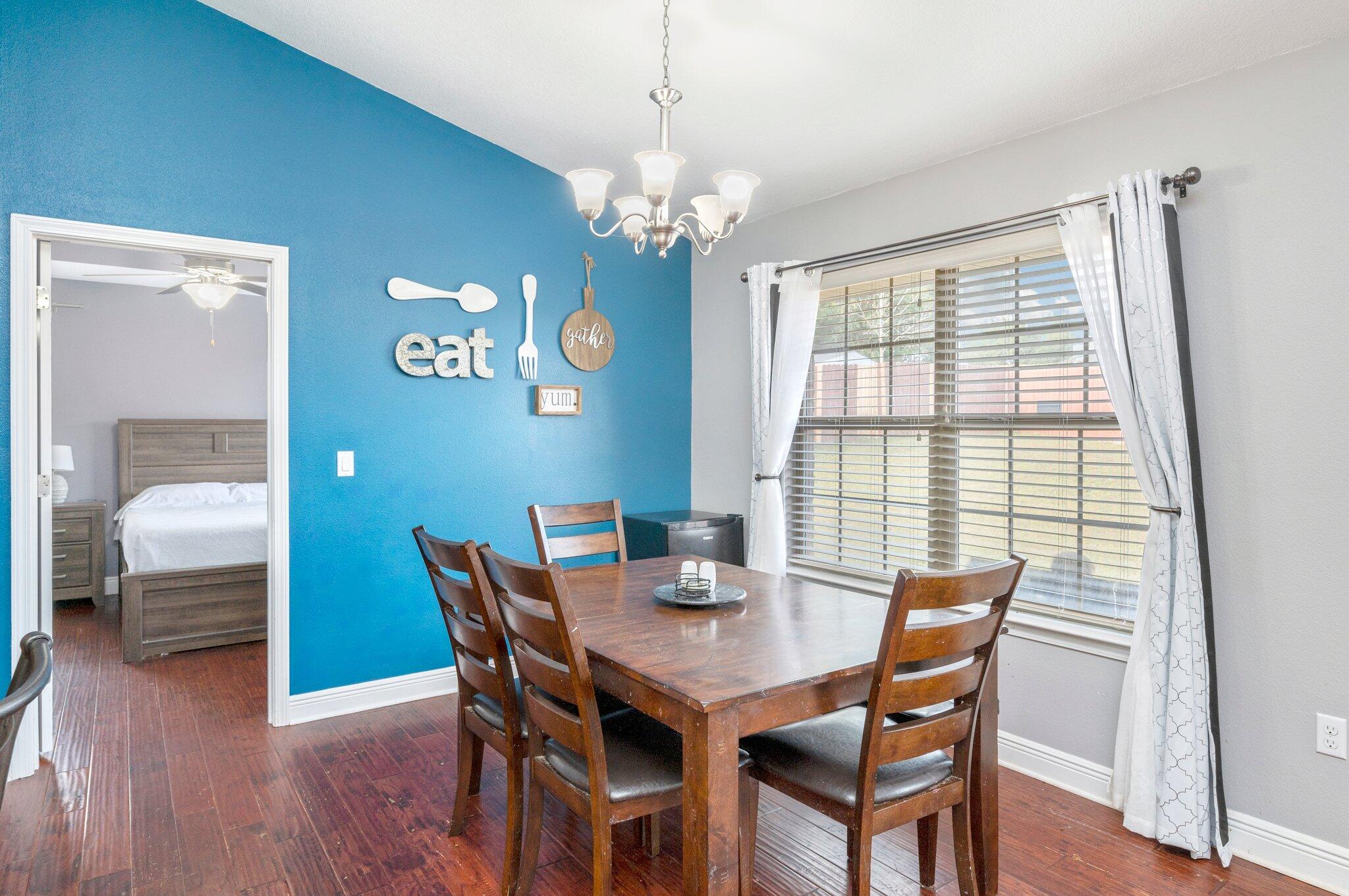 ALICIA PLACE - Residential