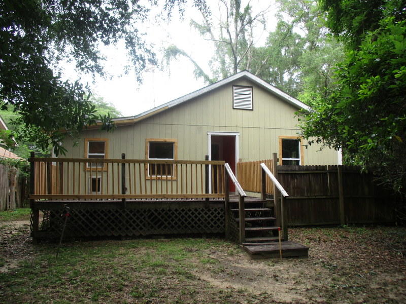 CRESTVIEW - Residential