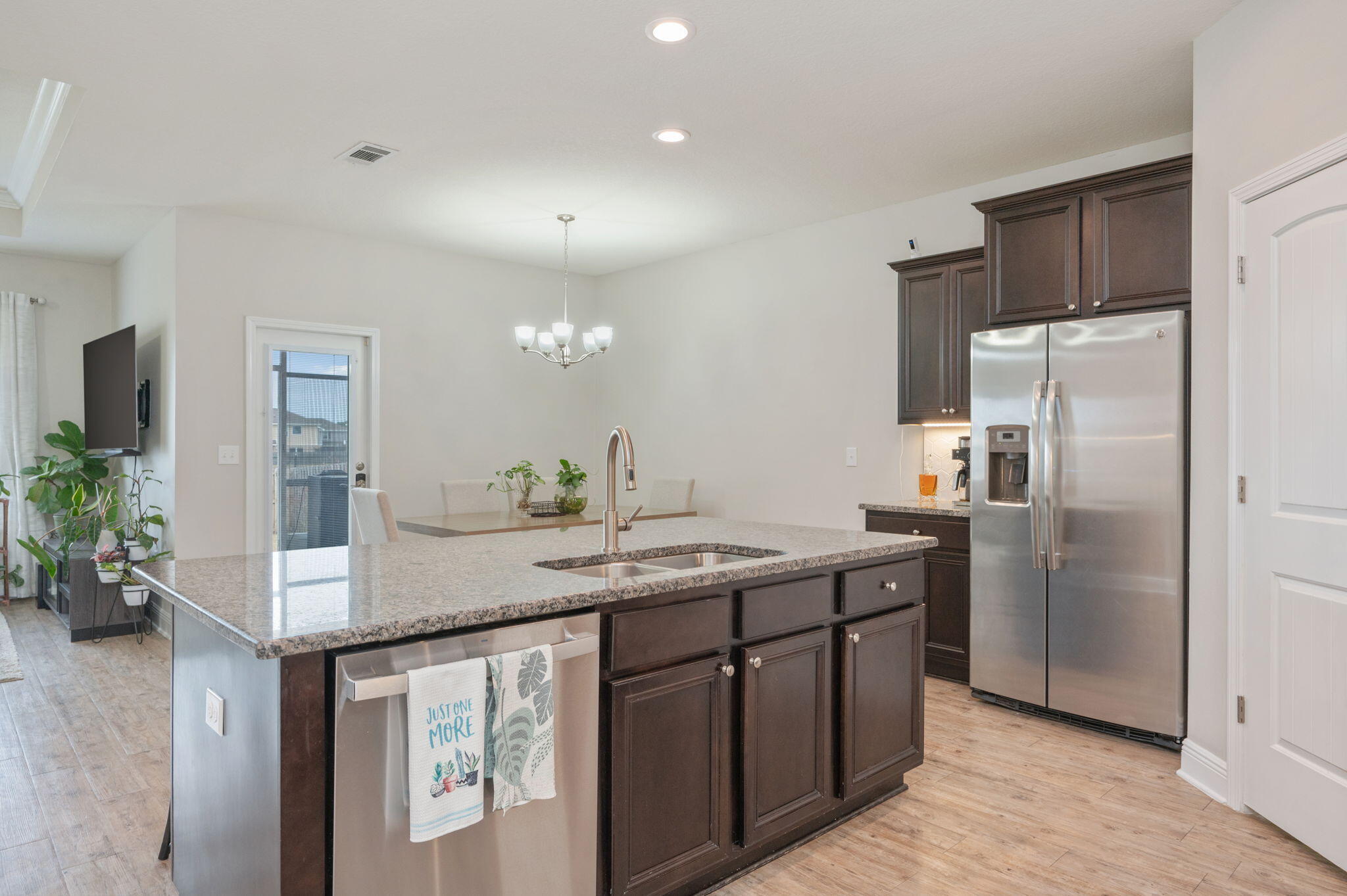 Redstone Commons - Residential