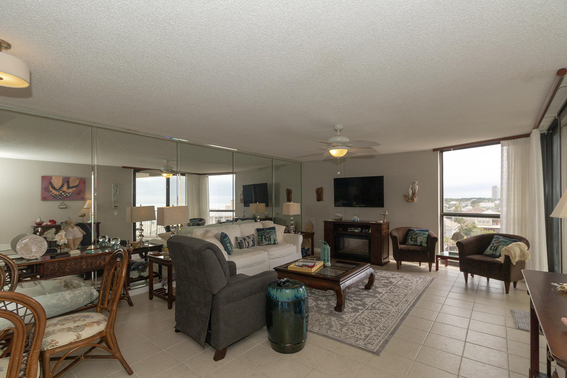 MAINSAIL CONDO PH 3 - Residential