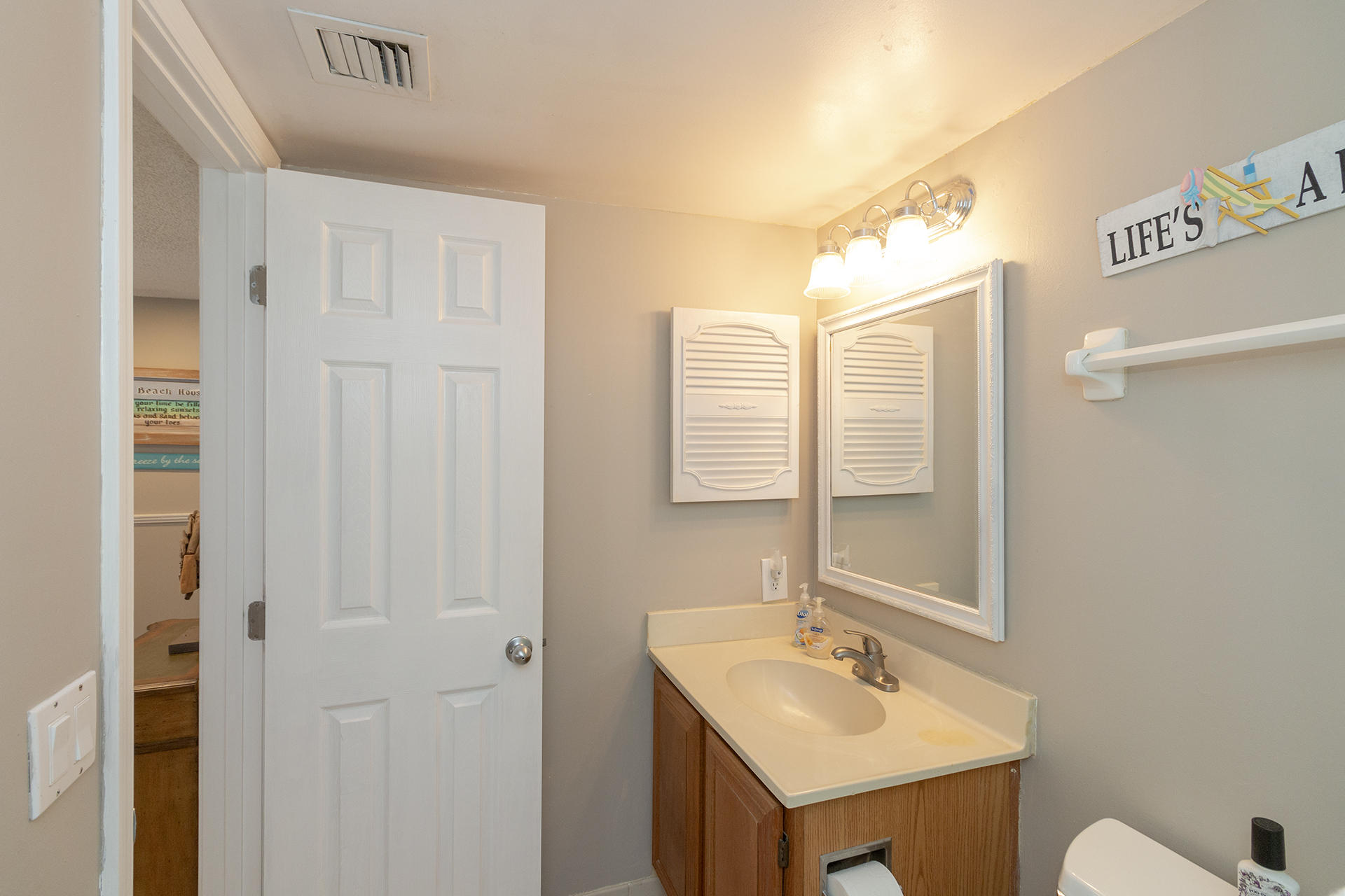 MAINSAIL CONDO PH 3 - Residential