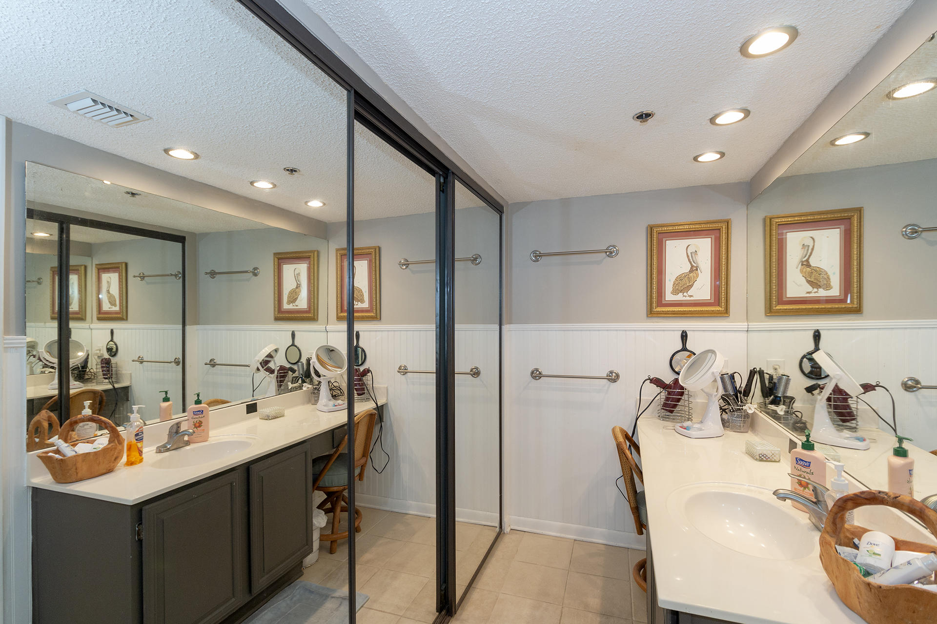 MAINSAIL CONDO PH 3 - Residential