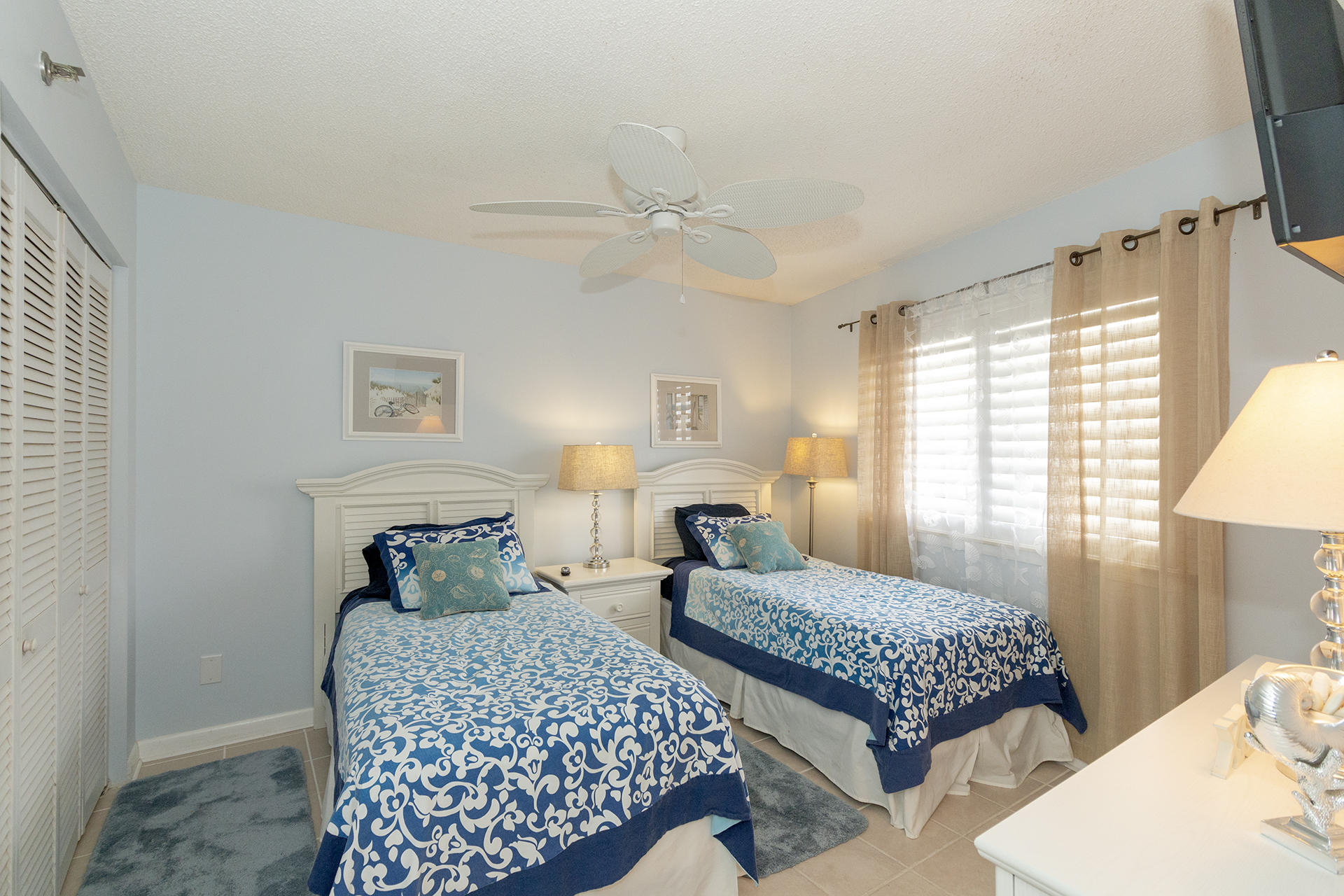 MAINSAIL CONDO PH 3 - Residential