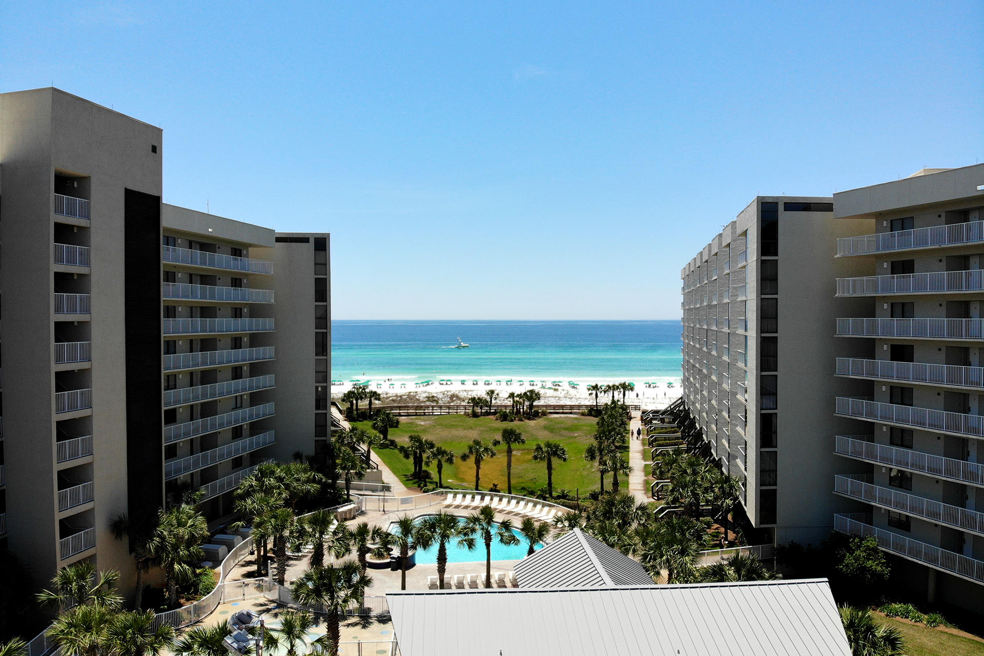 MAINSAIL CONDO PH 3 - Residential