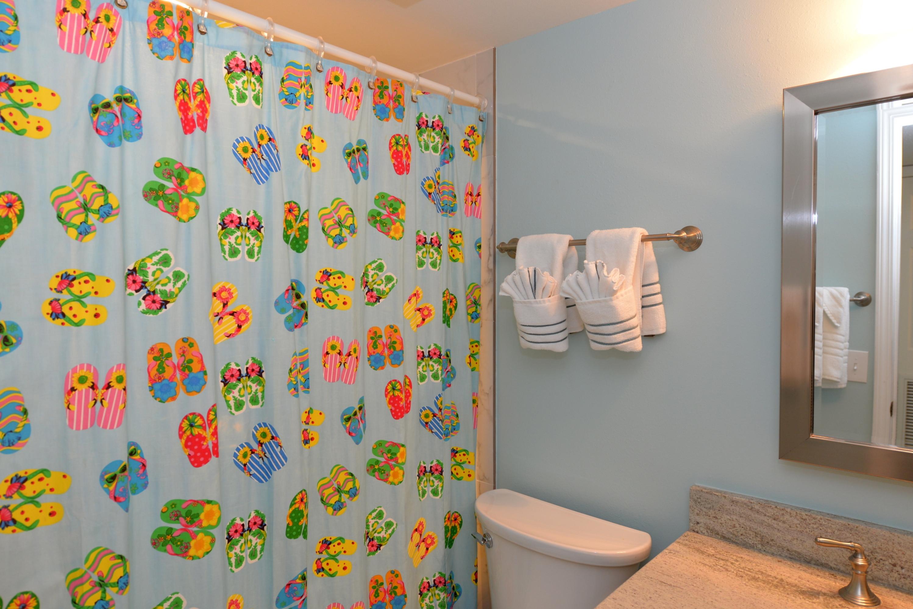 MAINSAIL CONDO PH I - Residential