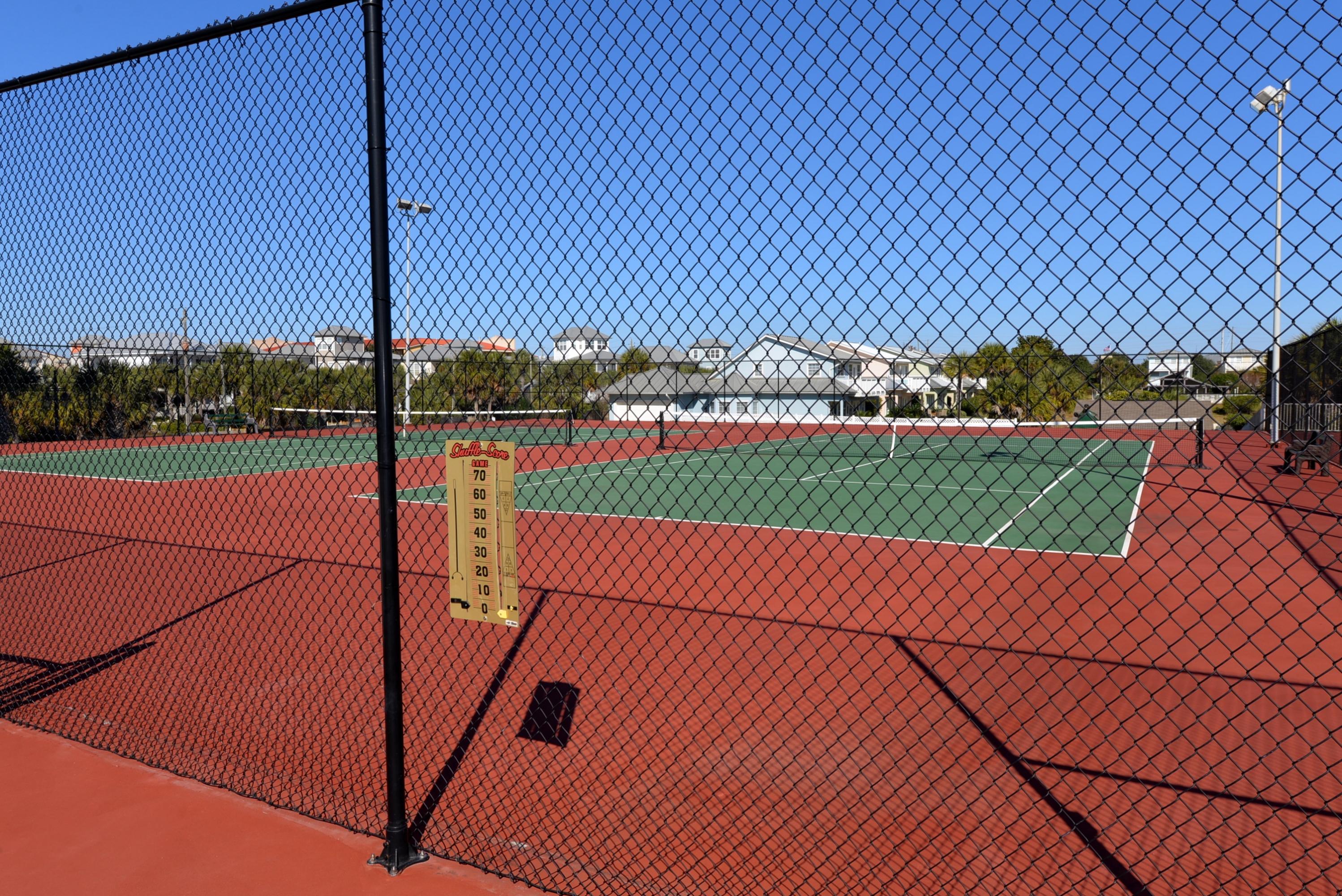 MAINSAIL CONDO PH I - Residential