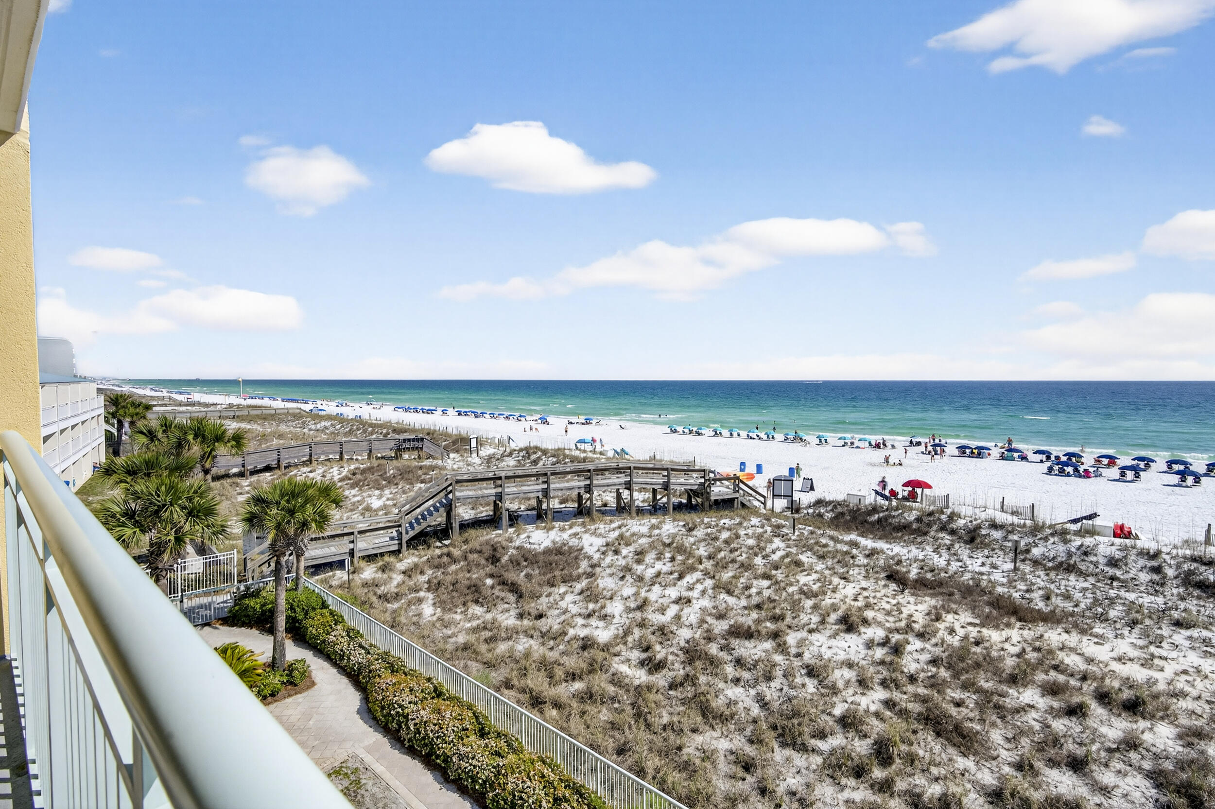 PELICAN ISLE - Residential