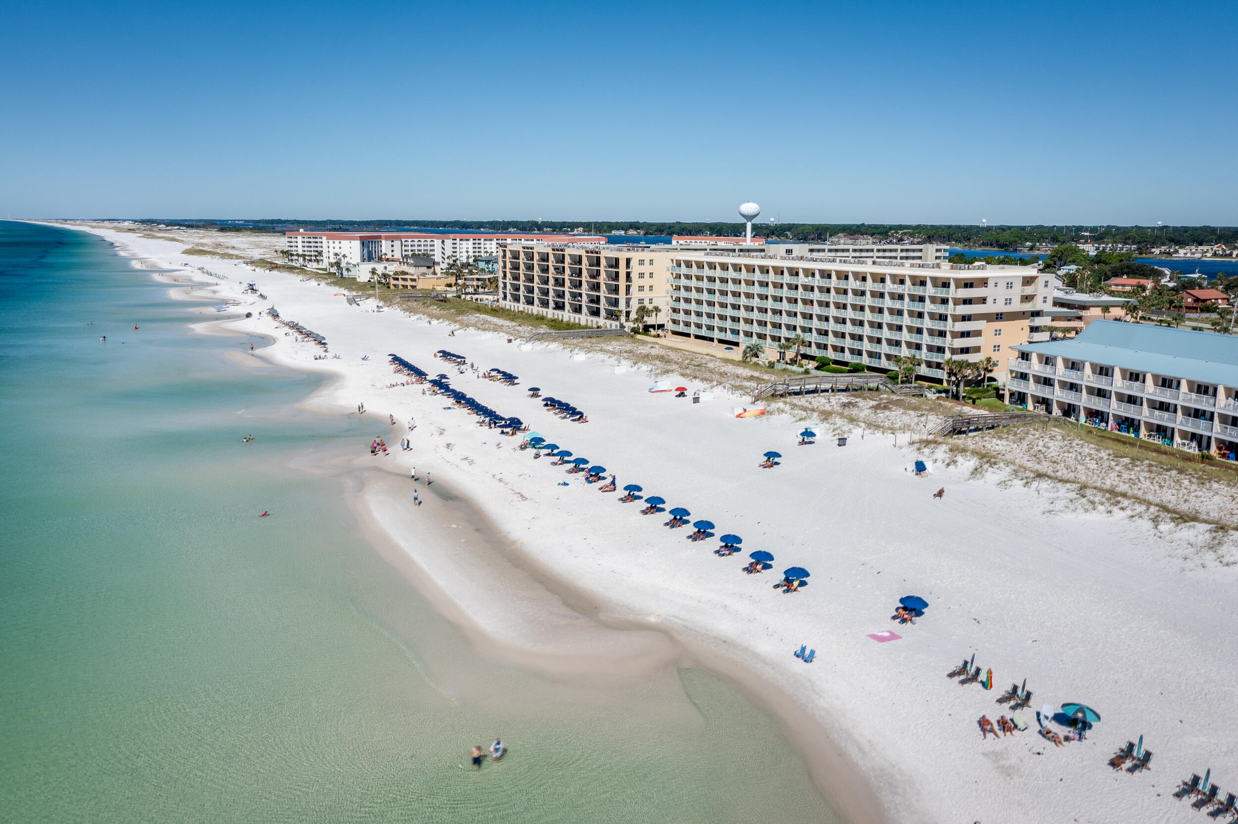 PELICAN ISLE - Residential