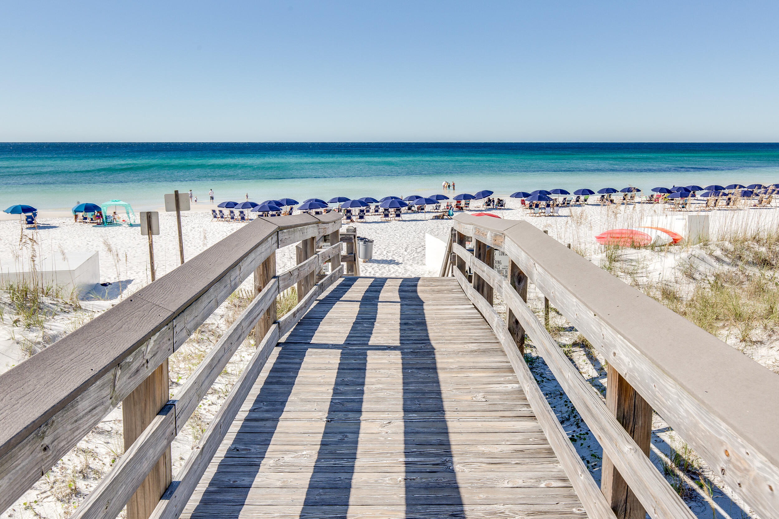 PELICAN ISLE - Residential