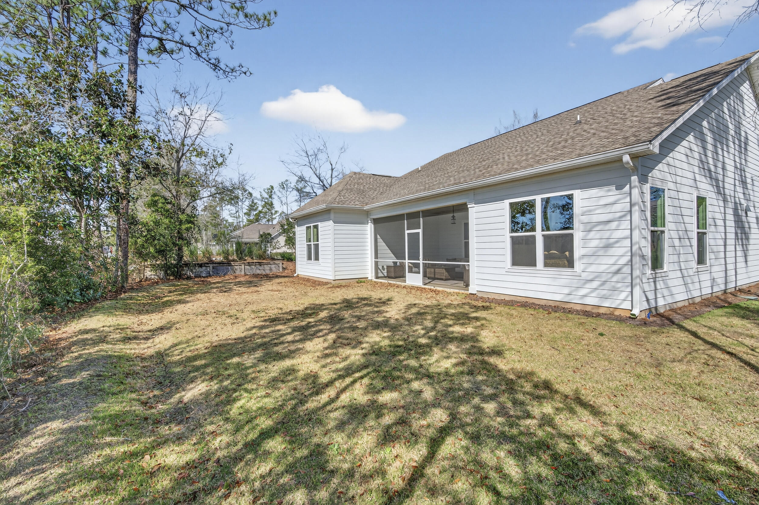 MAGNOLIA BAY ESTATES - Residential