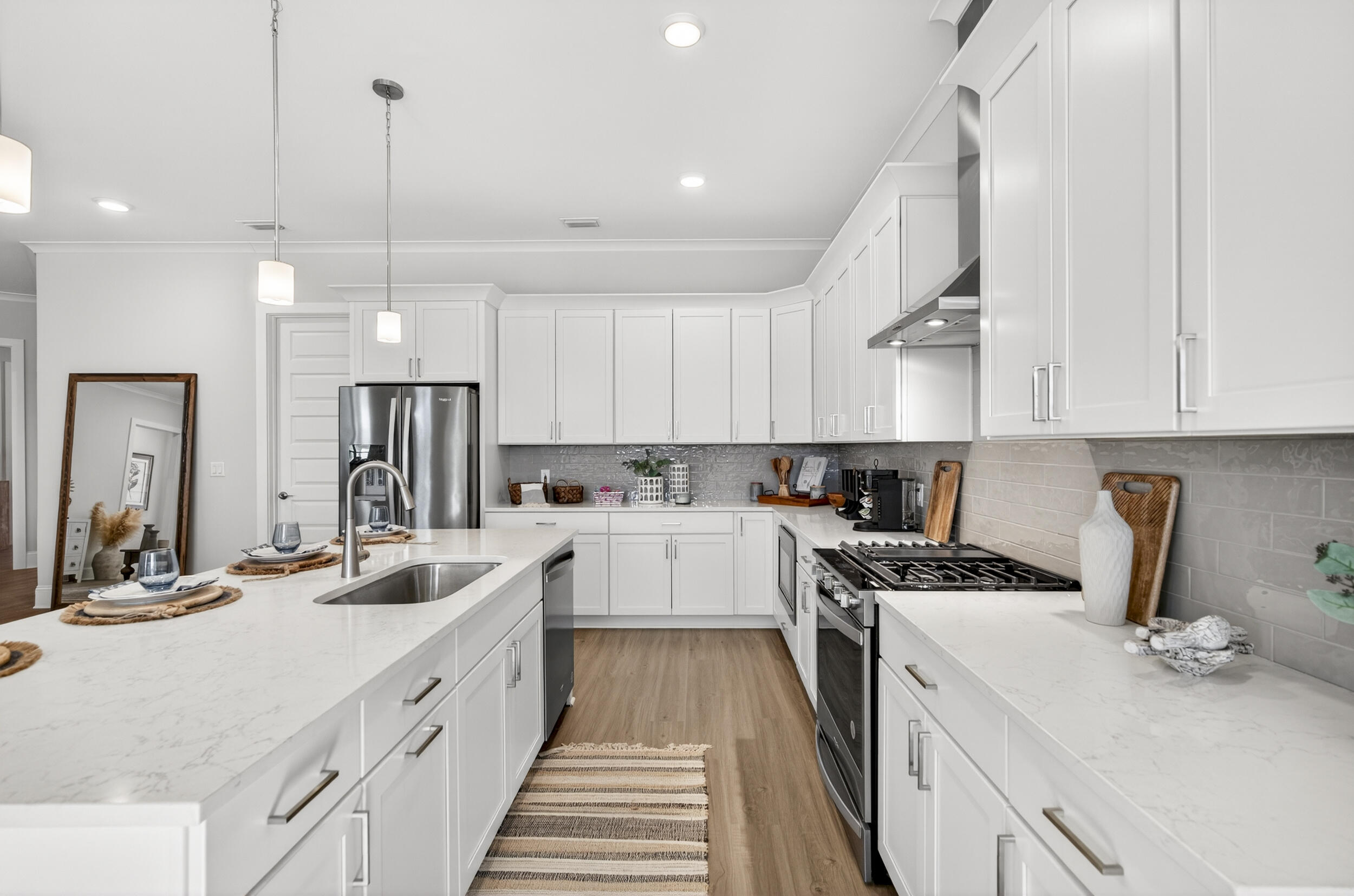 MAGNOLIA BAY ESTATES - Residential