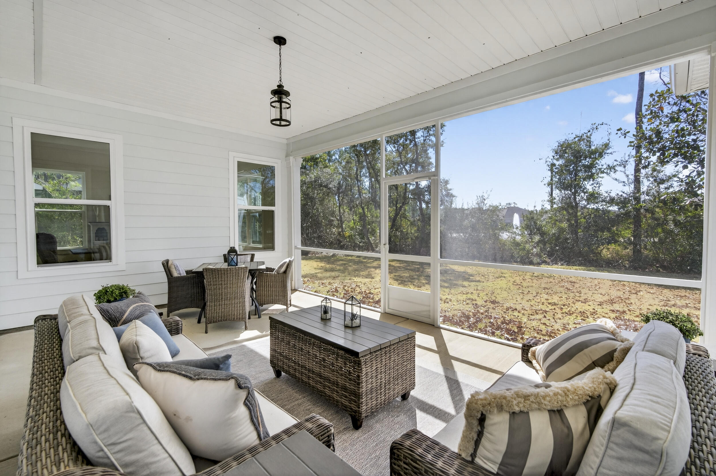 MAGNOLIA BAY ESTATES - Residential