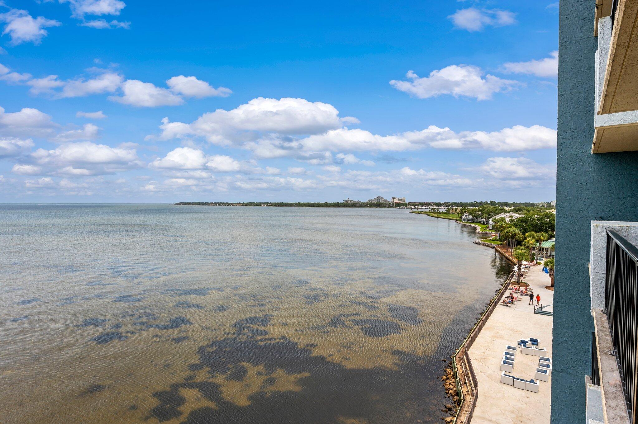 BAYSIDE CONDO SANDESTIN - Residential