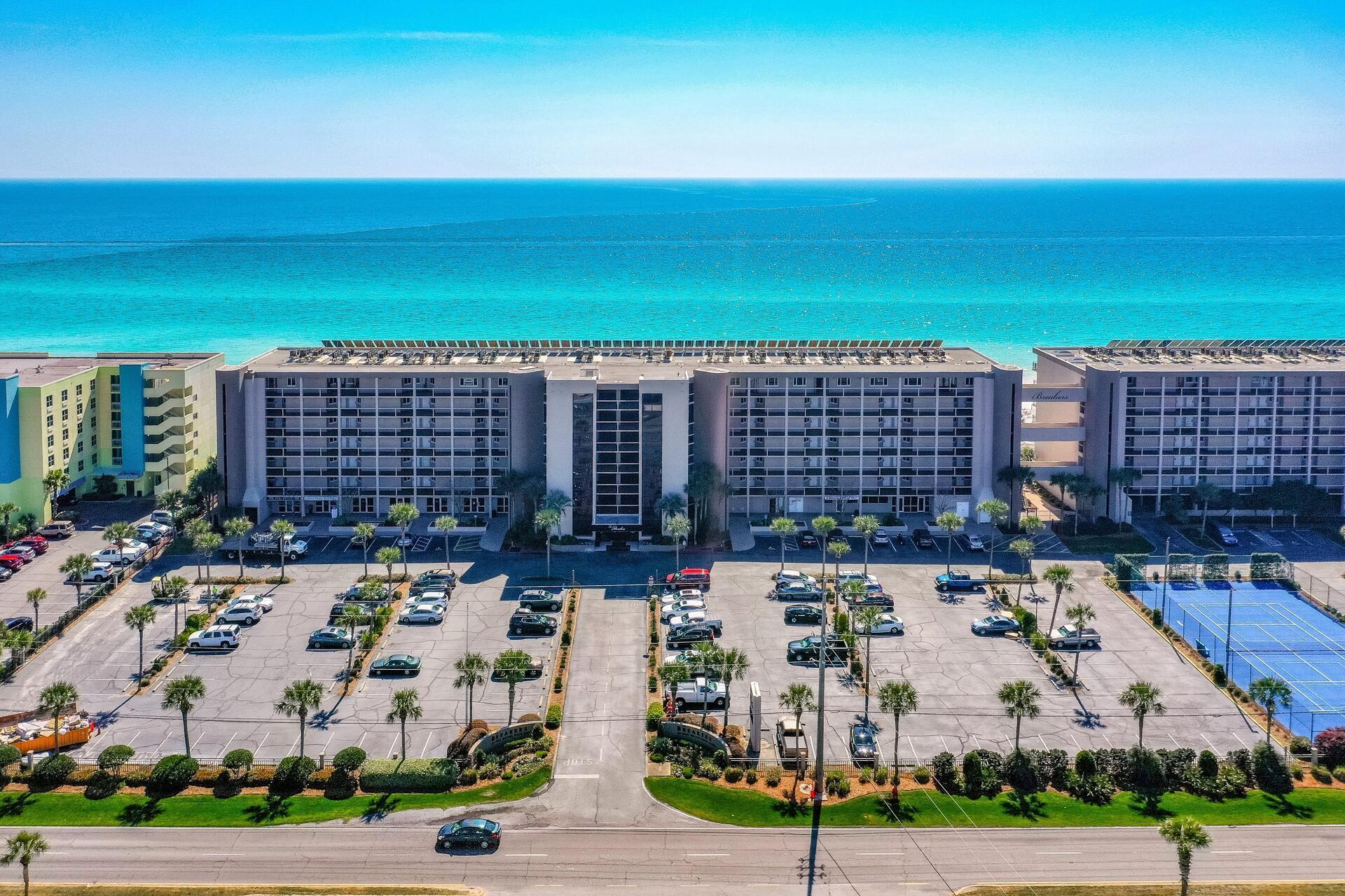 BREAKERS OF FWB PH II - Residential