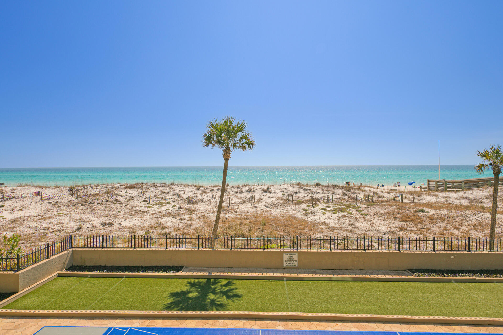 BREAKERS OF FWB PH II - Residential