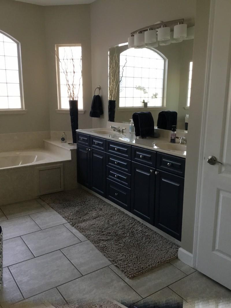 Emerald Lakes - Residential