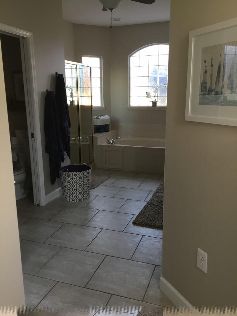 Emerald Lakes - Residential