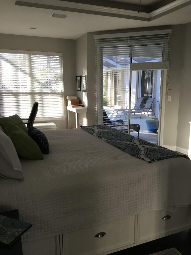 Emerald Lakes - Residential