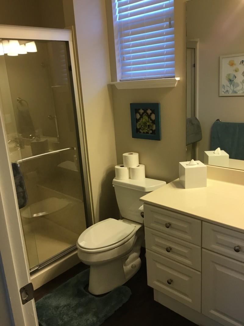 Emerald Lakes - Residential