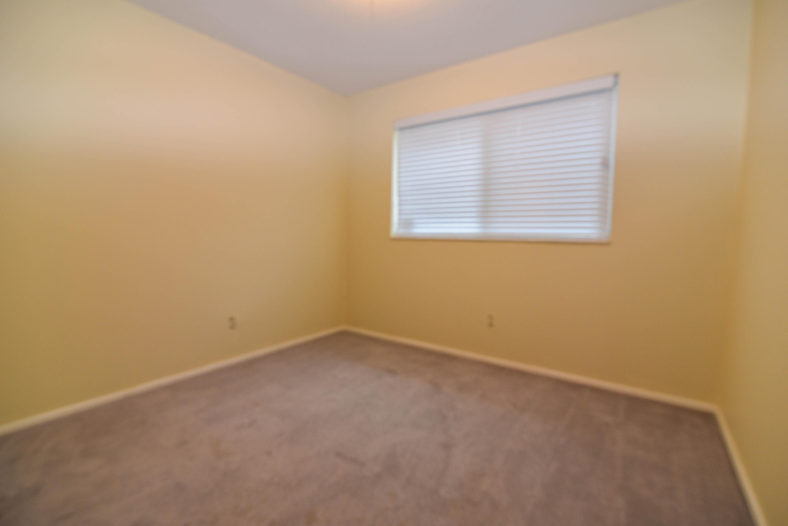 BEL-AIR S/D LOT 10 BLK 6 - Residential