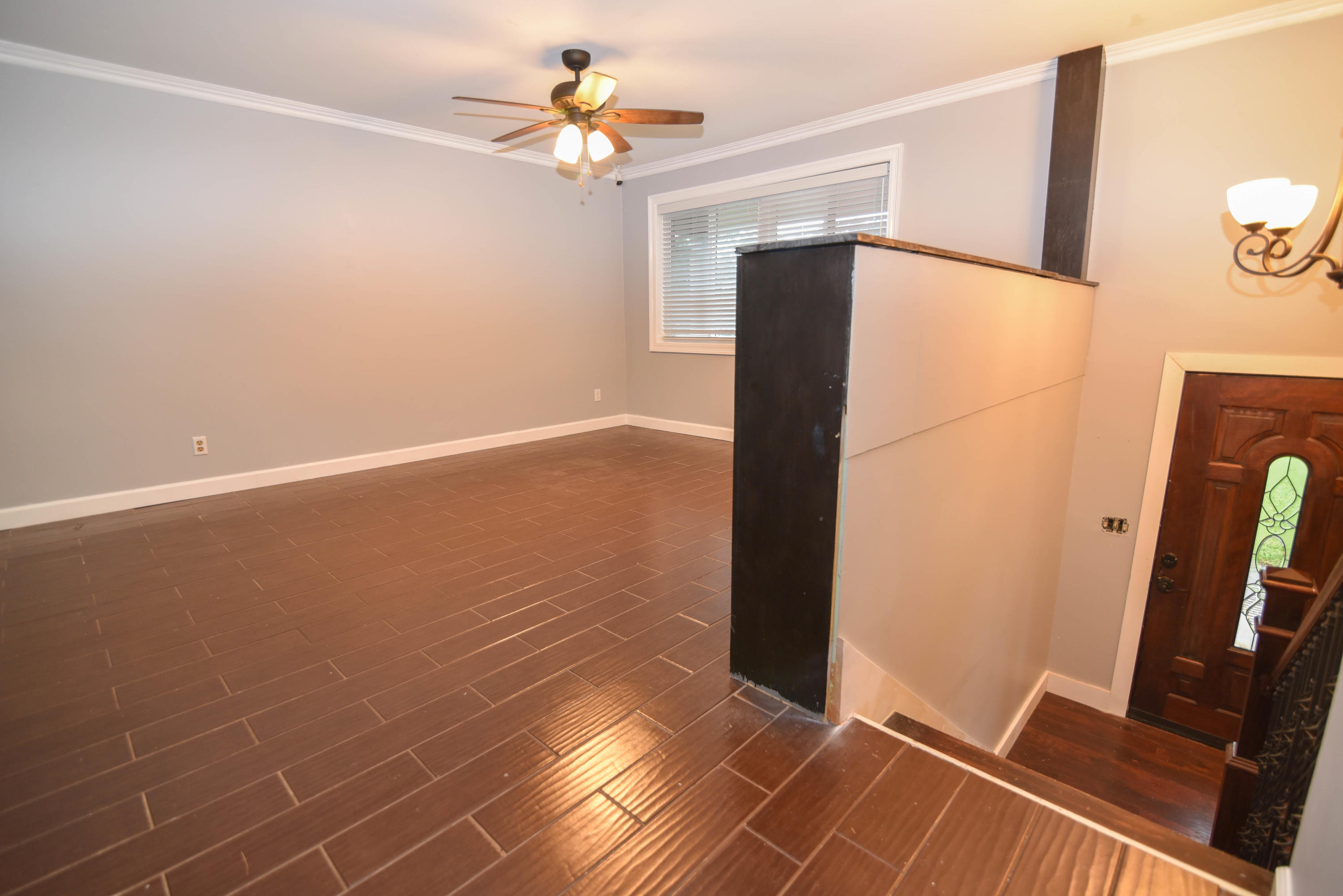 BEL-AIR S/D LOT 10 BLK 6 - Residential