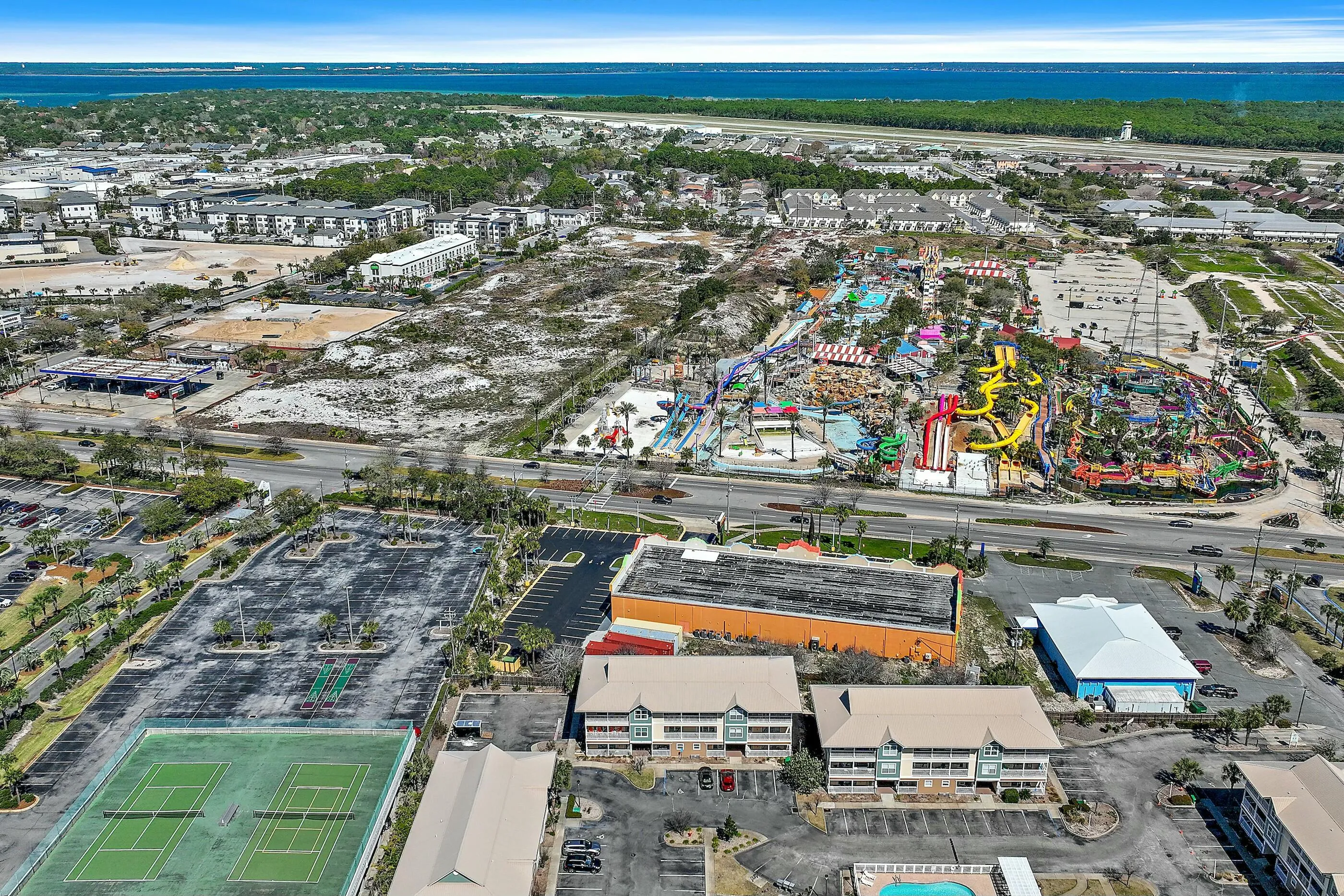 Destin, Florida 32541, United States, 2 Bedrooms Bedrooms, ,2 BathroomsBathrooms,Residential,Active,92671