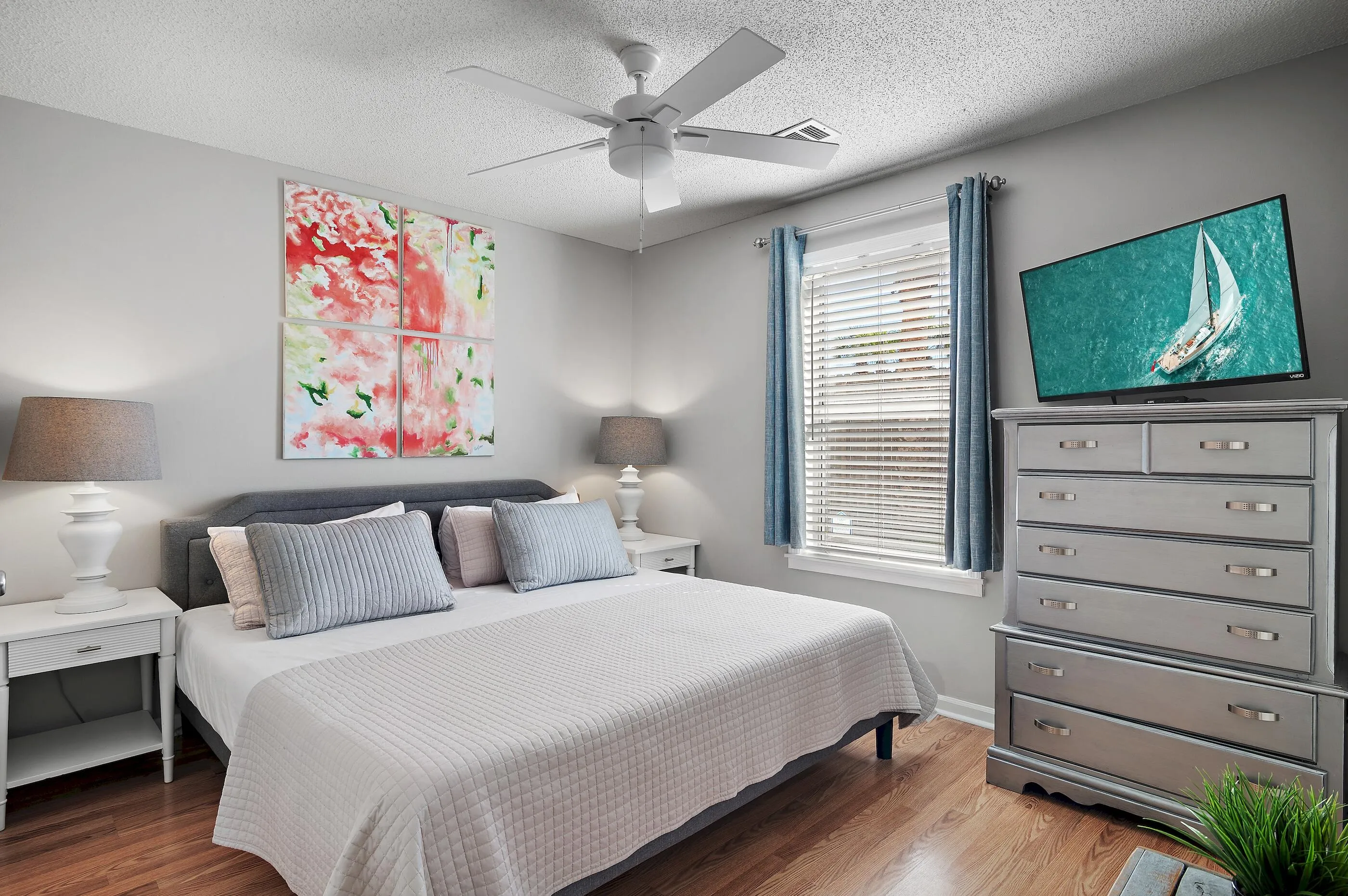 Destin, Florida 32541, United States, 2 Bedrooms Bedrooms, ,2 BathroomsBathrooms,Residential,Active,92671