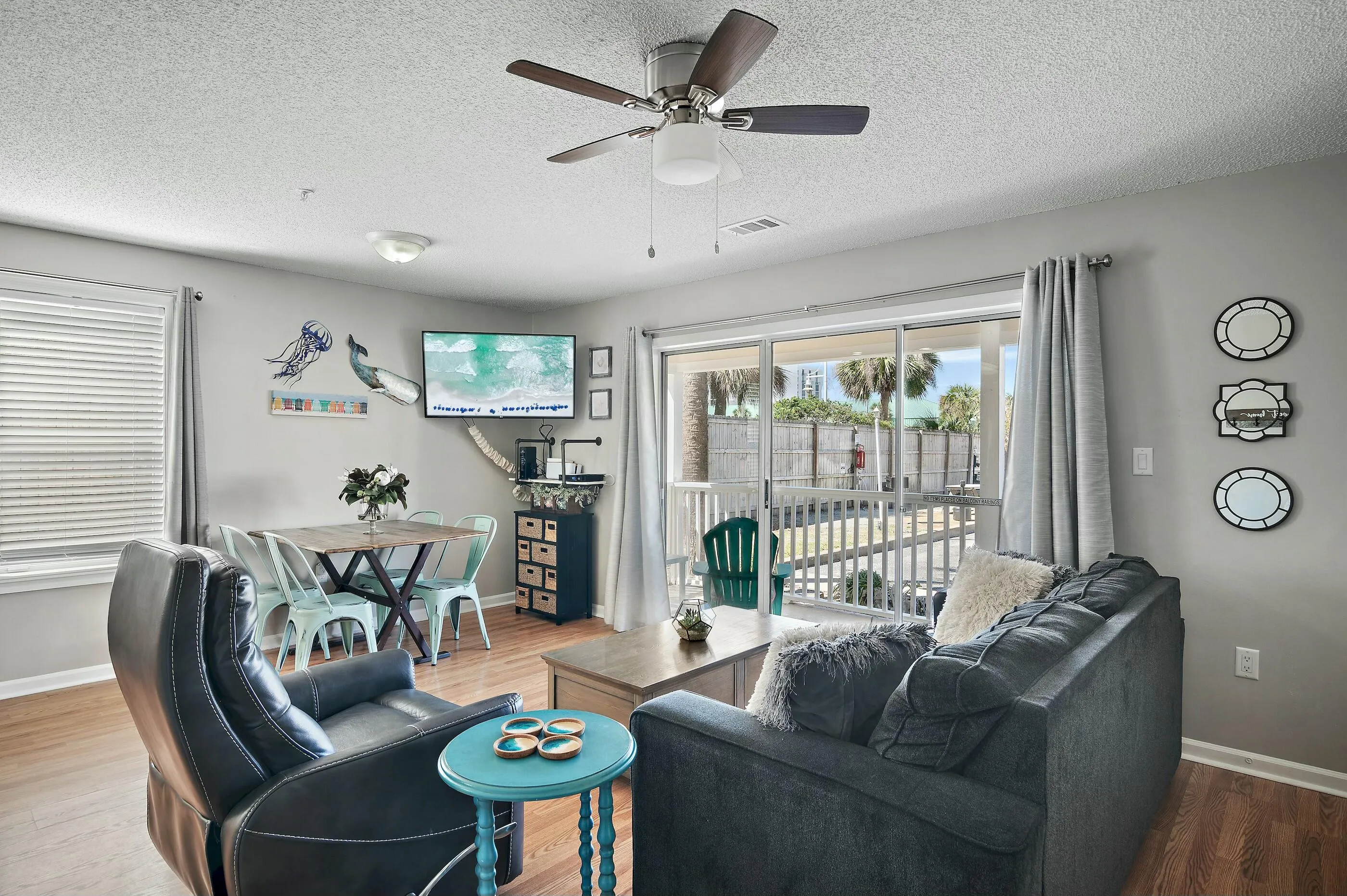 Destin, Florida 32541, United States, 2 Bedrooms Bedrooms, ,2 BathroomsBathrooms,Residential,Active,92671
