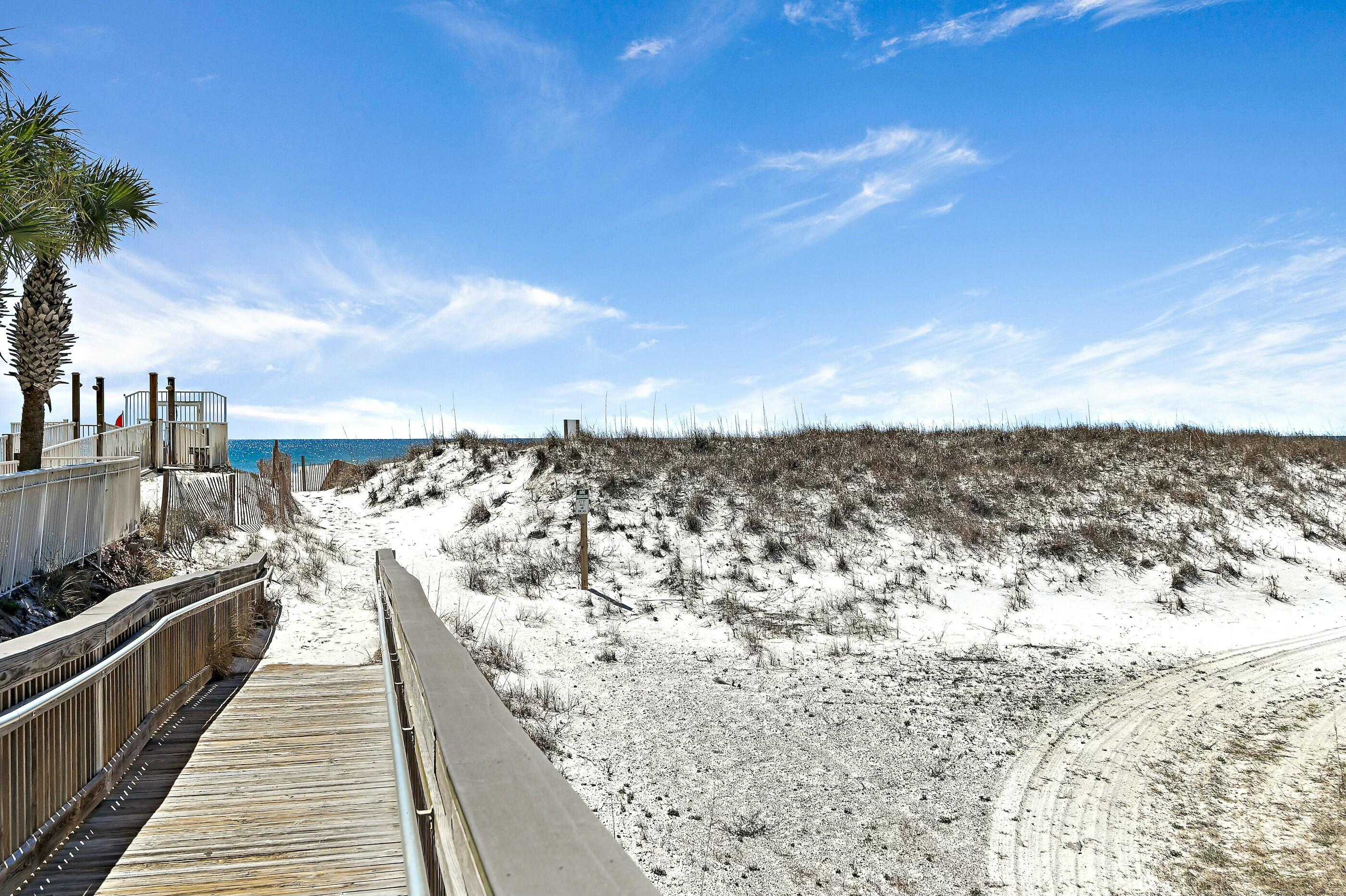 ST MARTIN BEACHWALK VILLAS - Residential