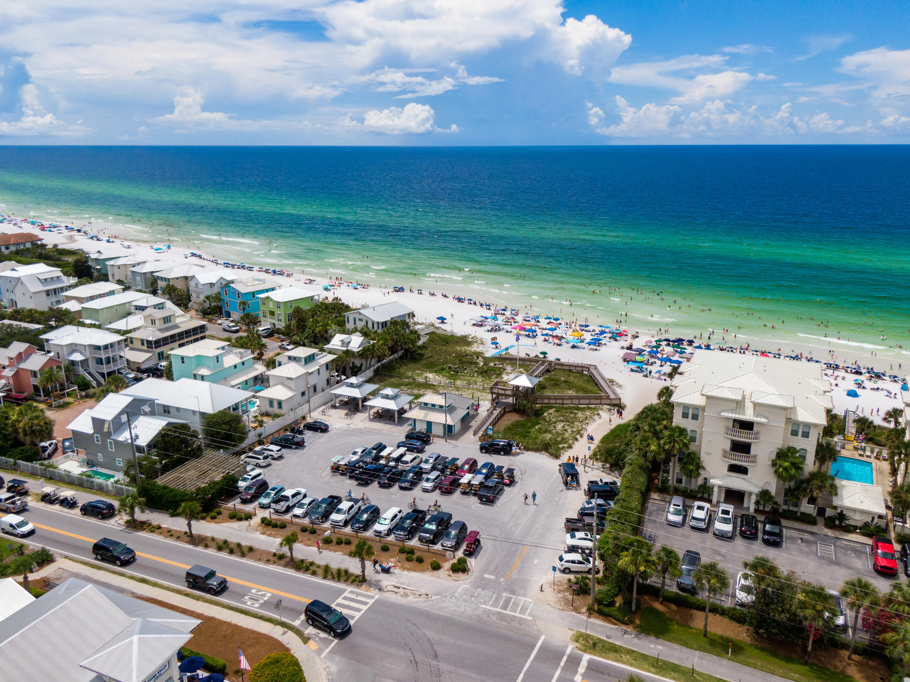 GULF PLACE RESIDENCES - Residential