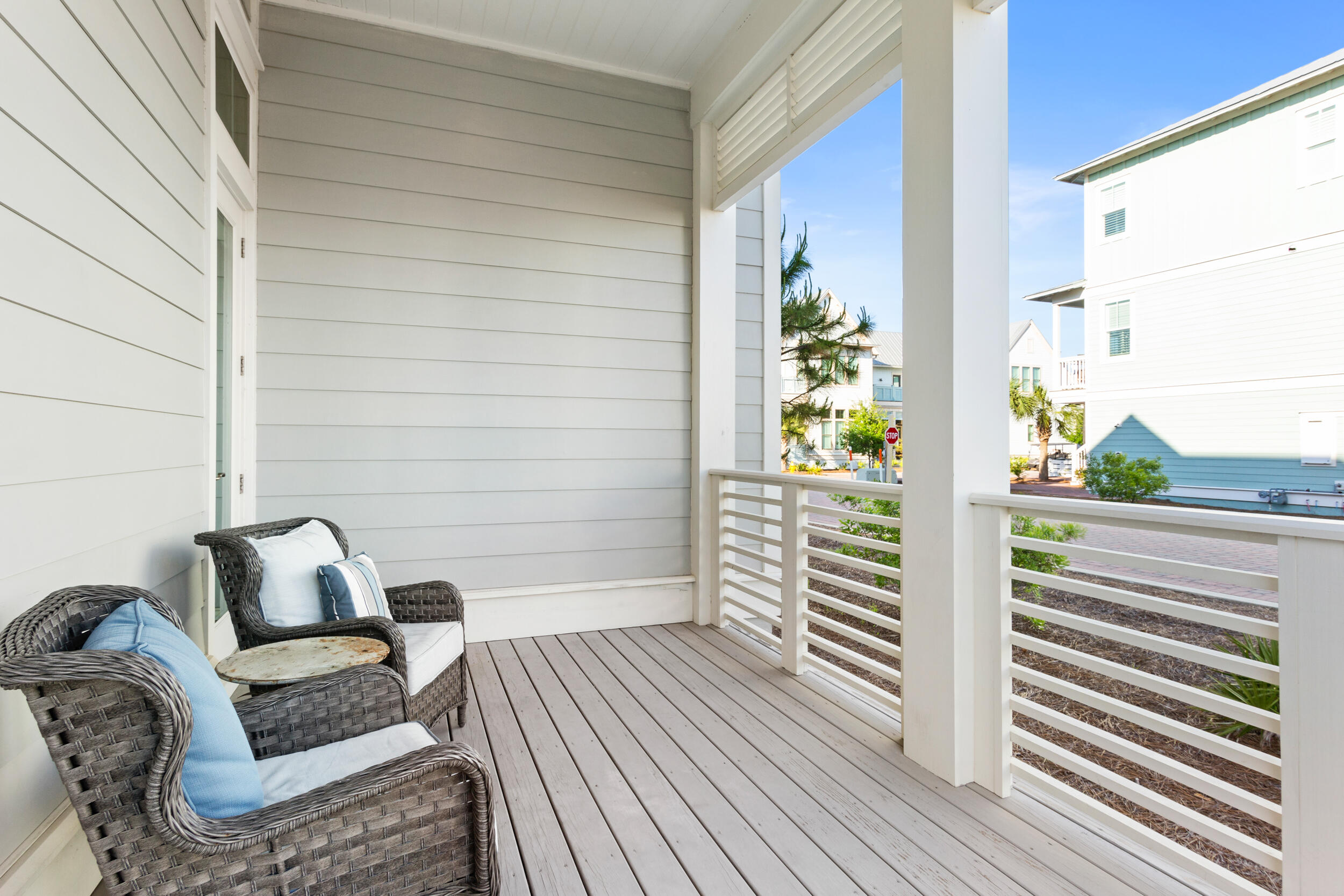 PROMINENCE - Residential