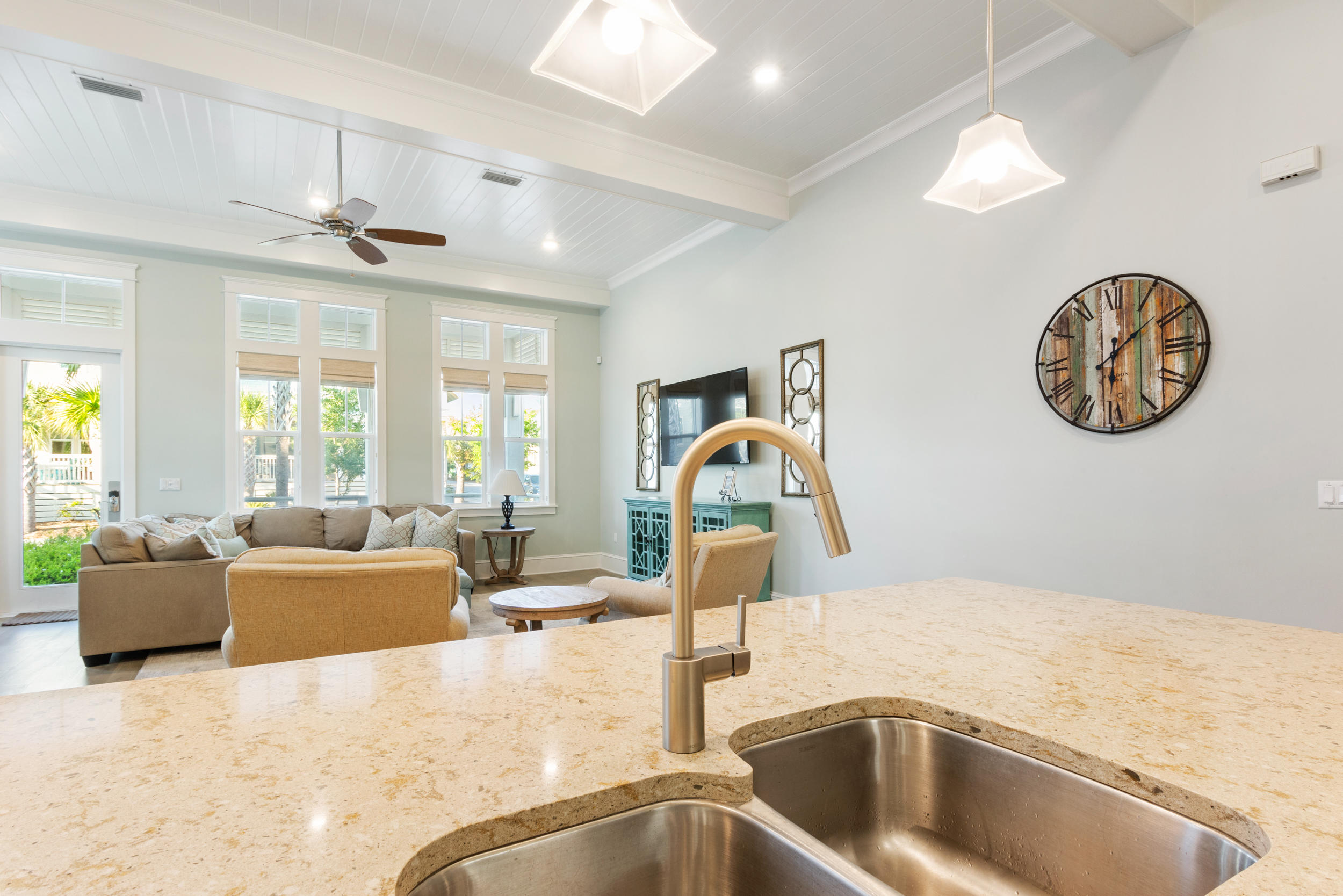 PROMINENCE - Residential