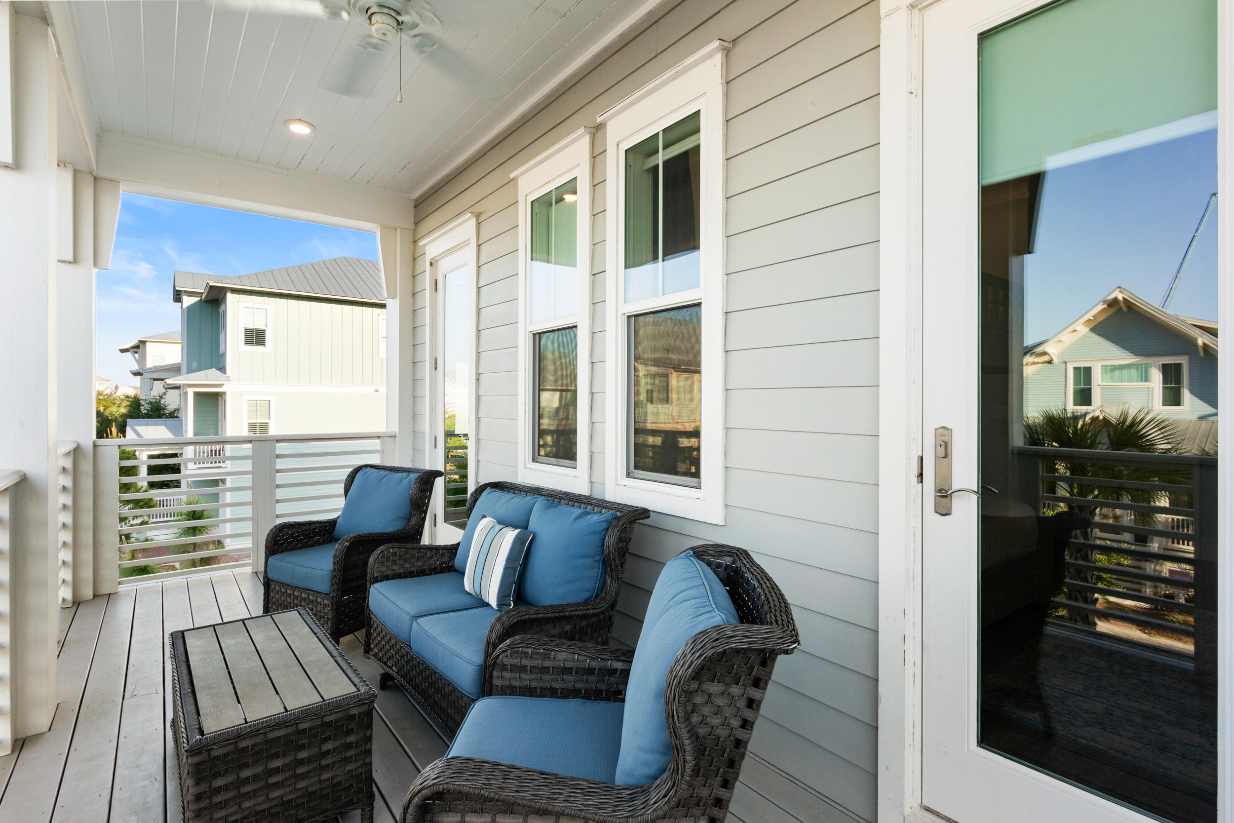 PROMINENCE - Residential