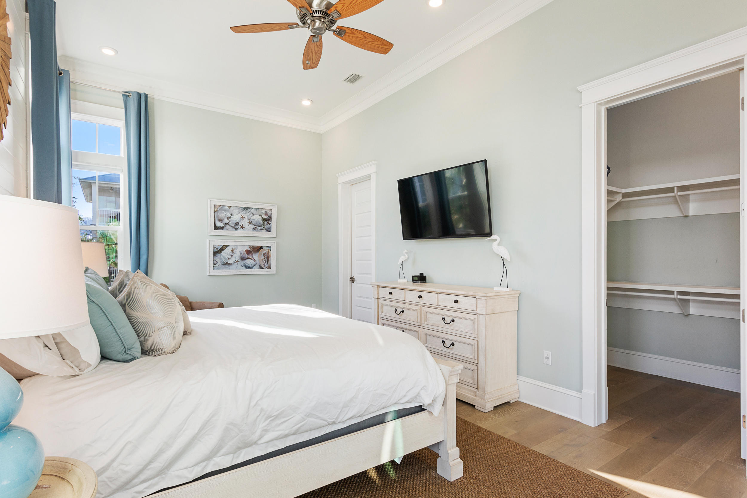 PROMINENCE - Residential
