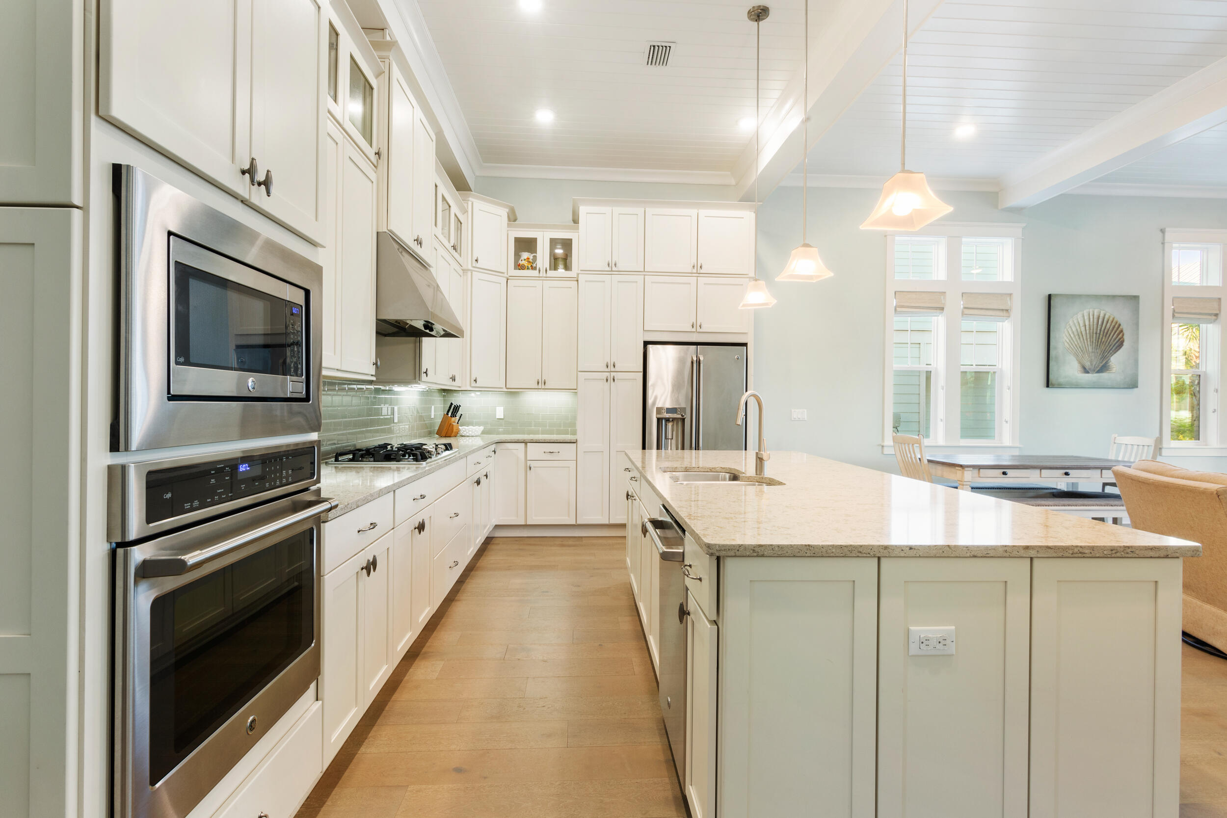 PROMINENCE - Residential