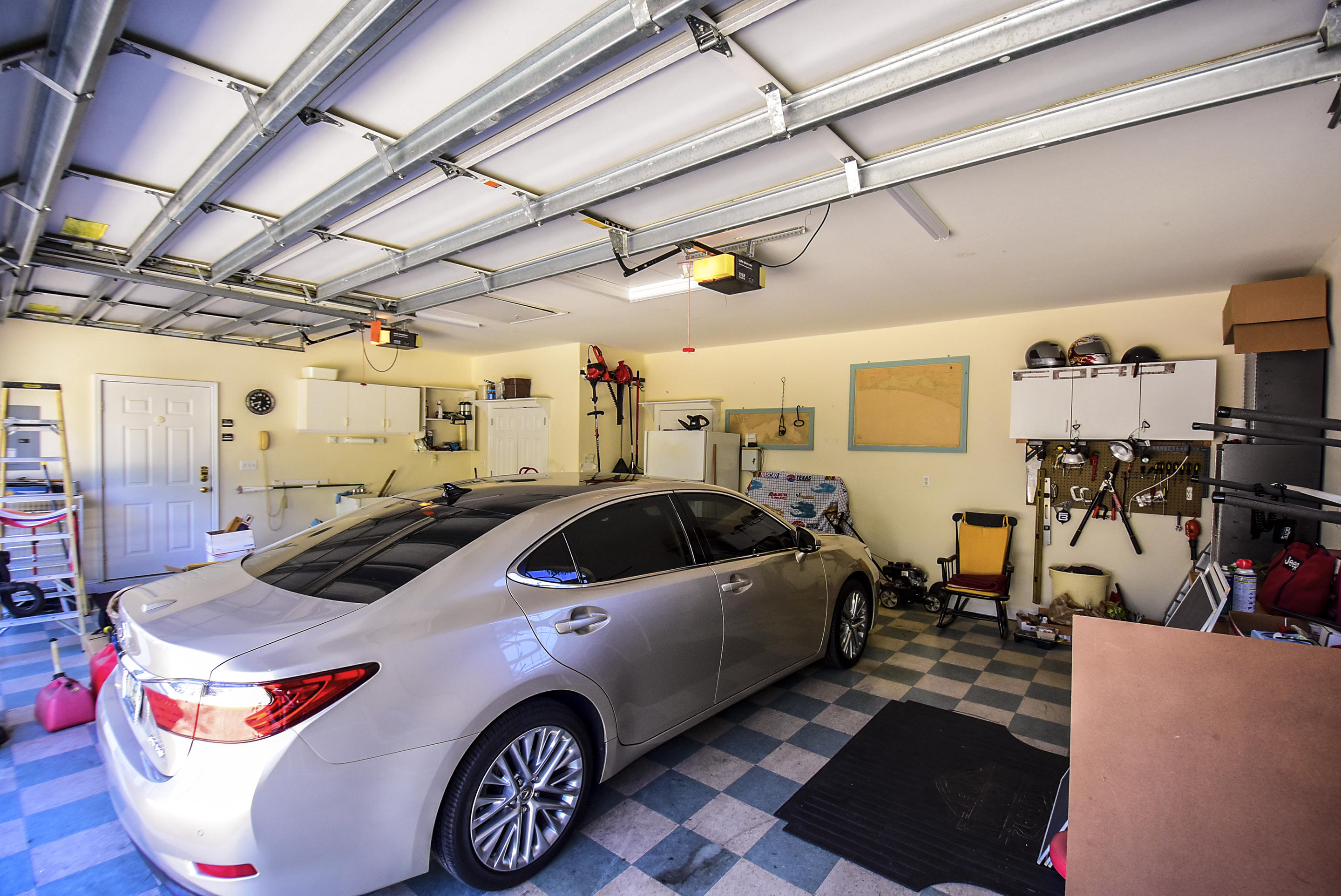 MAGNOLIA FOREST S/D - Residential