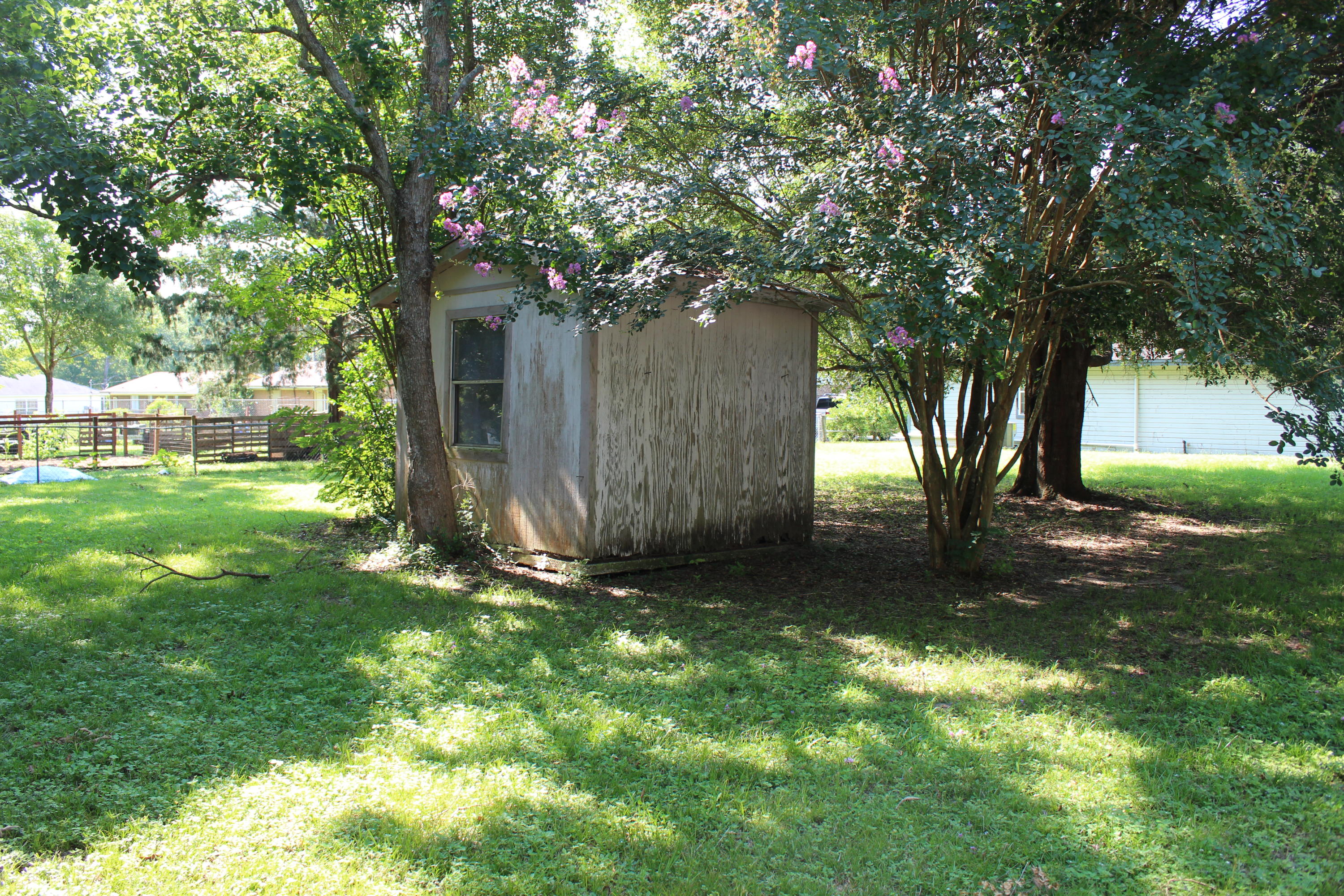 OAKDALE MINI FARMS RESUB LOT 11 - Residential