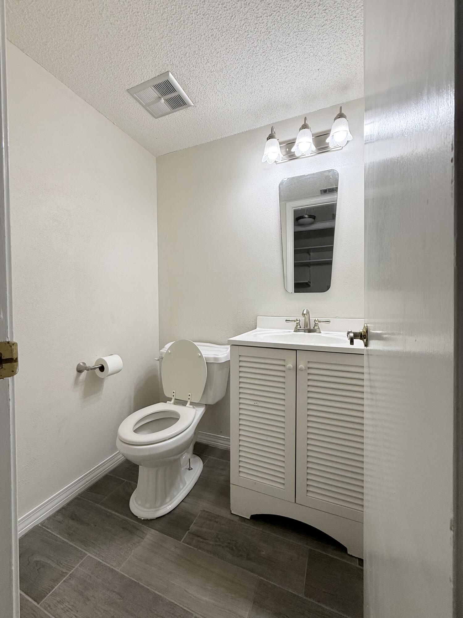 CROSSWINDS - Residential Lease