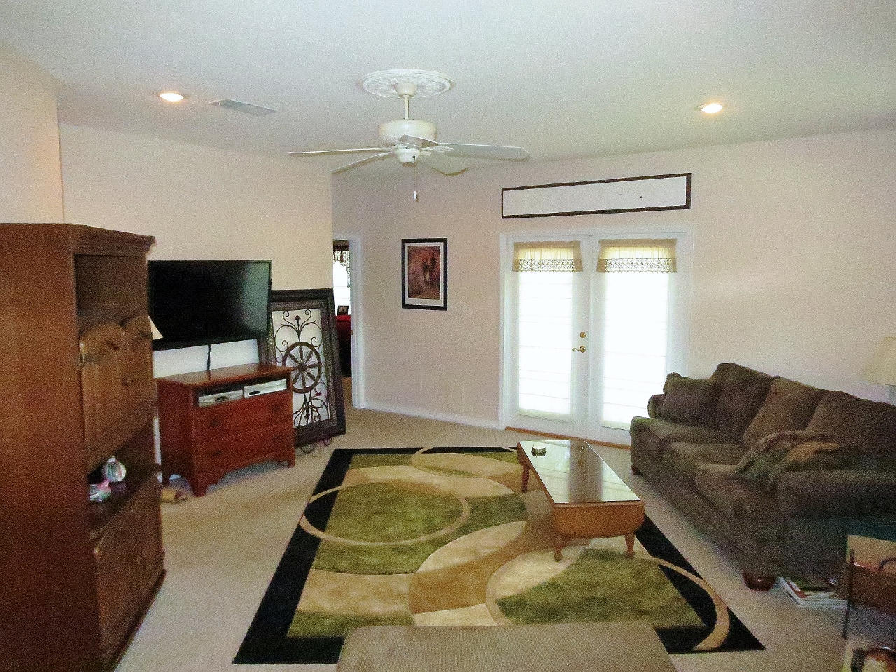 BRIDGEPORT COLONY - Residential