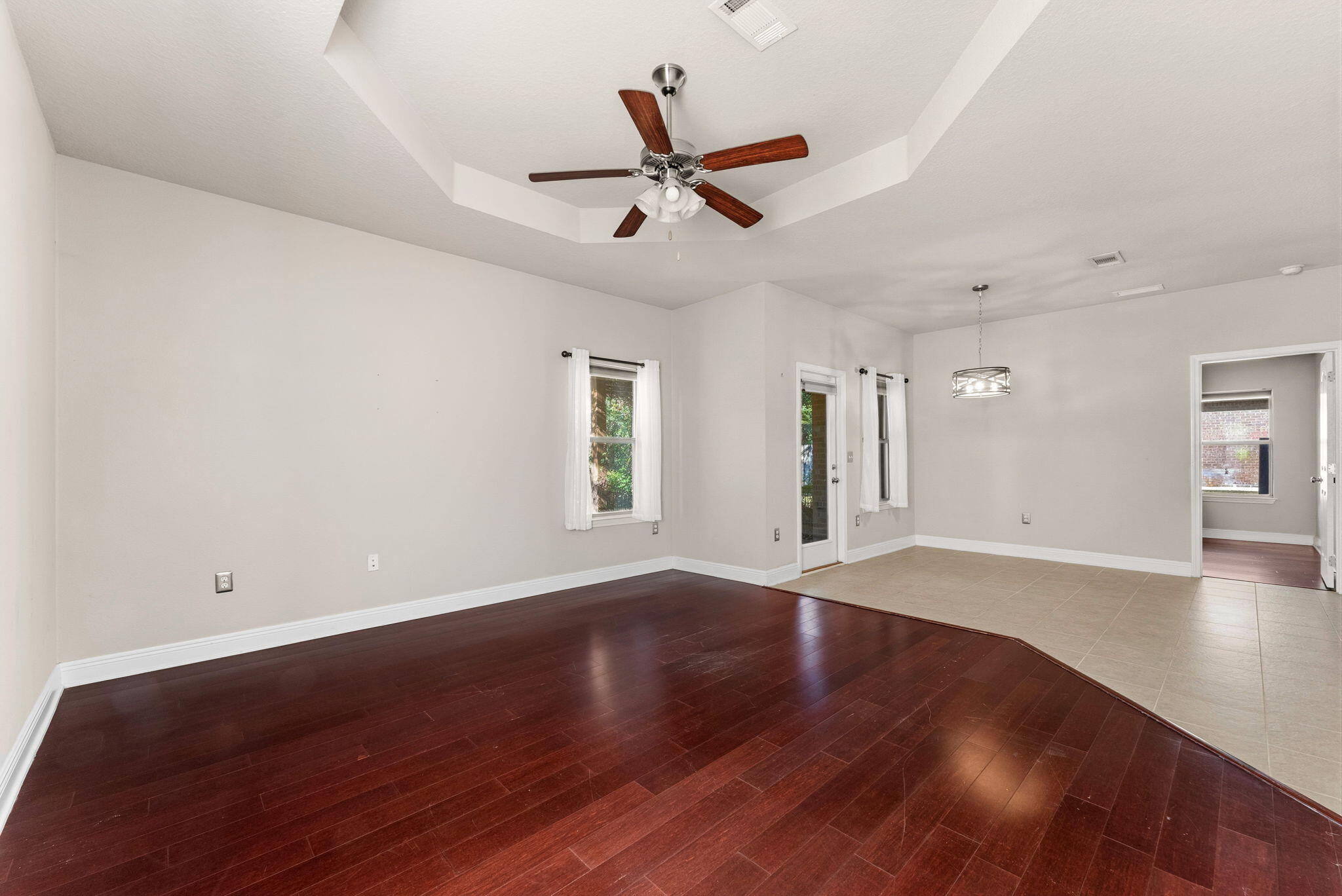 HAMMOCK BAY - Residential Lease